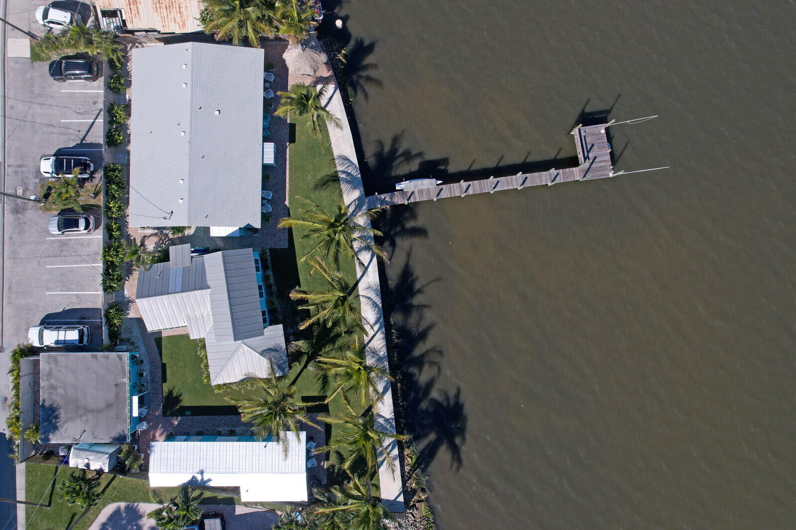 HOLMES UNREC - Residential Income