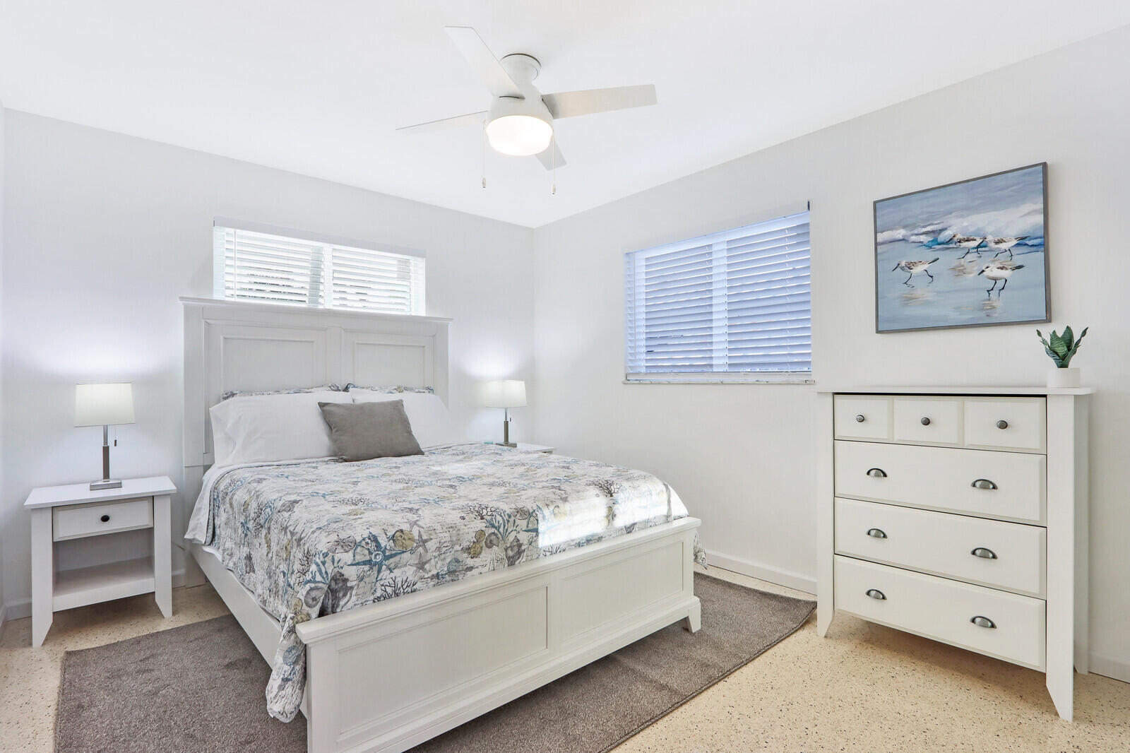 HOLMES UNREC - Residential Income