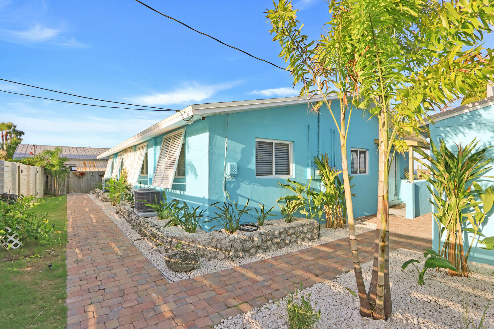 HOLMES UNREC - Residential Income