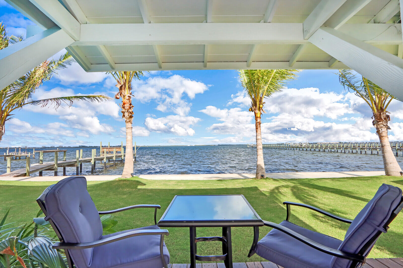 HOLMES UNREC - Residential Income