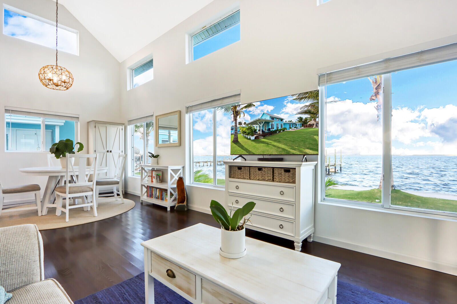 HOLMES UNREC - Residential Income