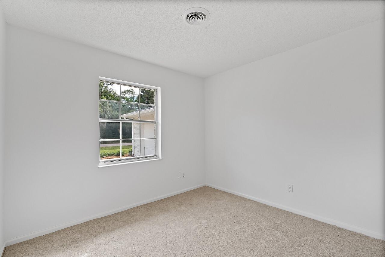 GLENDALE LAKES SUB - Residential