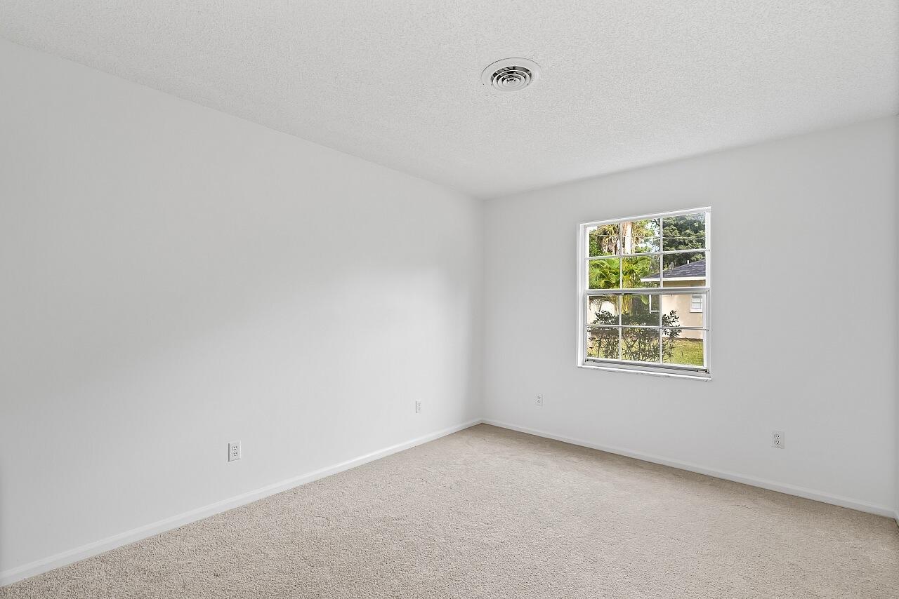 GLENDALE LAKES SUB - Residential