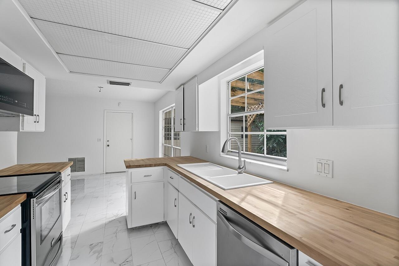 GLENDALE LAKES SUB - Residential