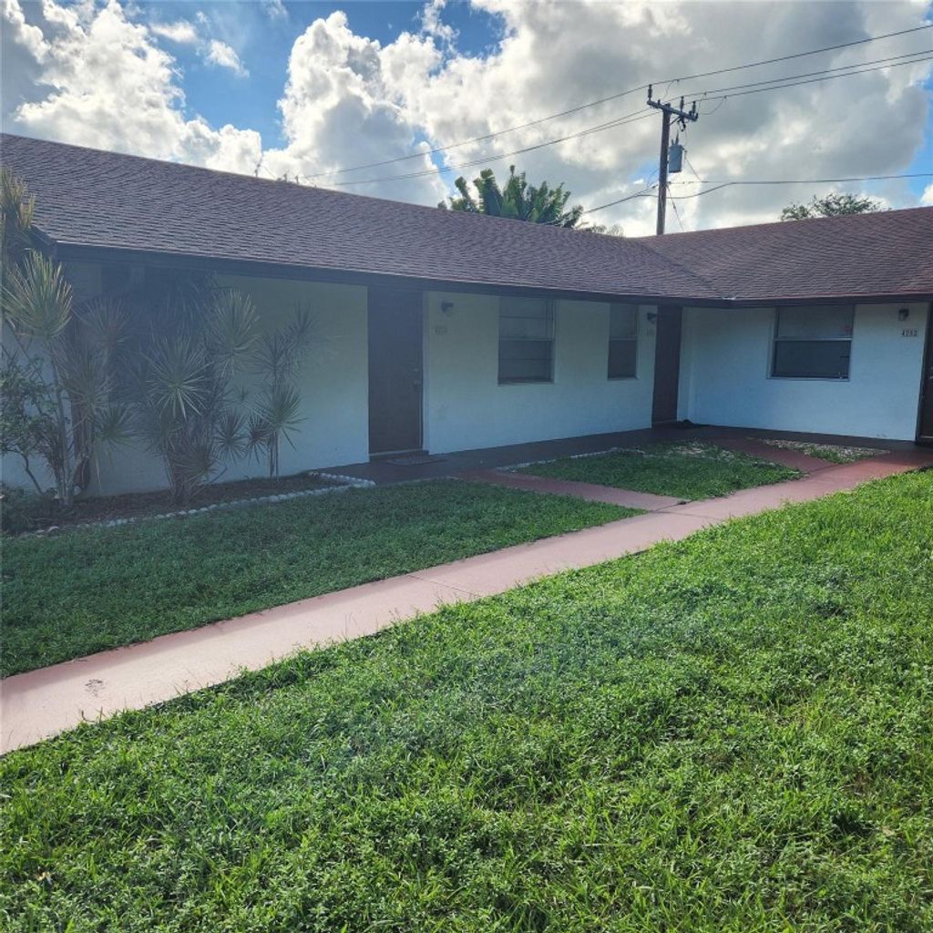 Photo of 4274 Sussex Avenue, Lake Worth, FL 33461 (MLS # F10464286)