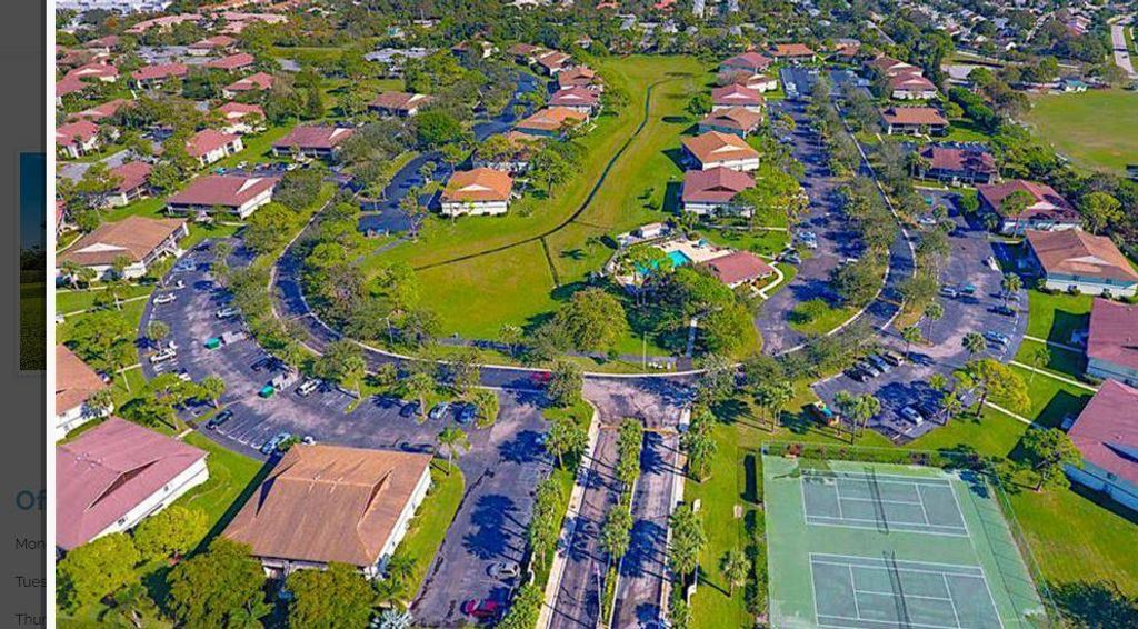 Photo of 6328 Chasewood B Drive #B, Jupiter, FL 33458 (MLS # R10690303)