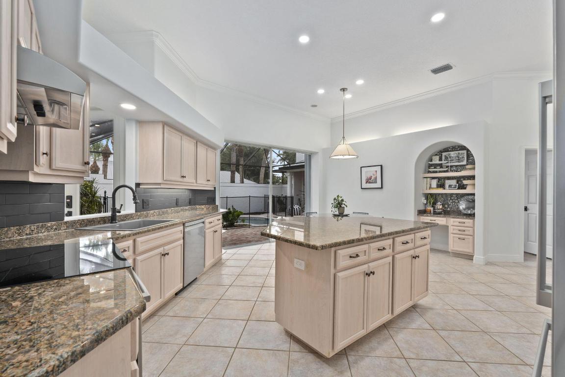 SEWALLS LANDING - Residential