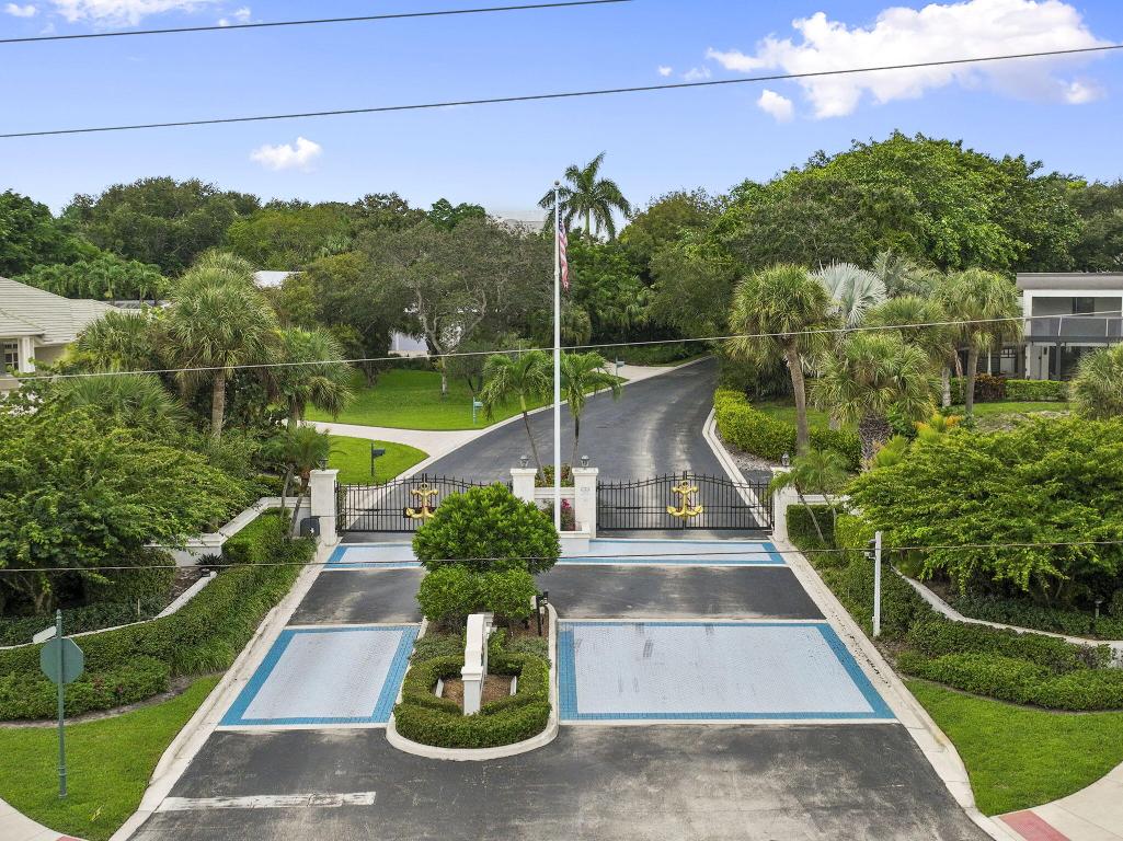 SEWALLS LANDING - Residential