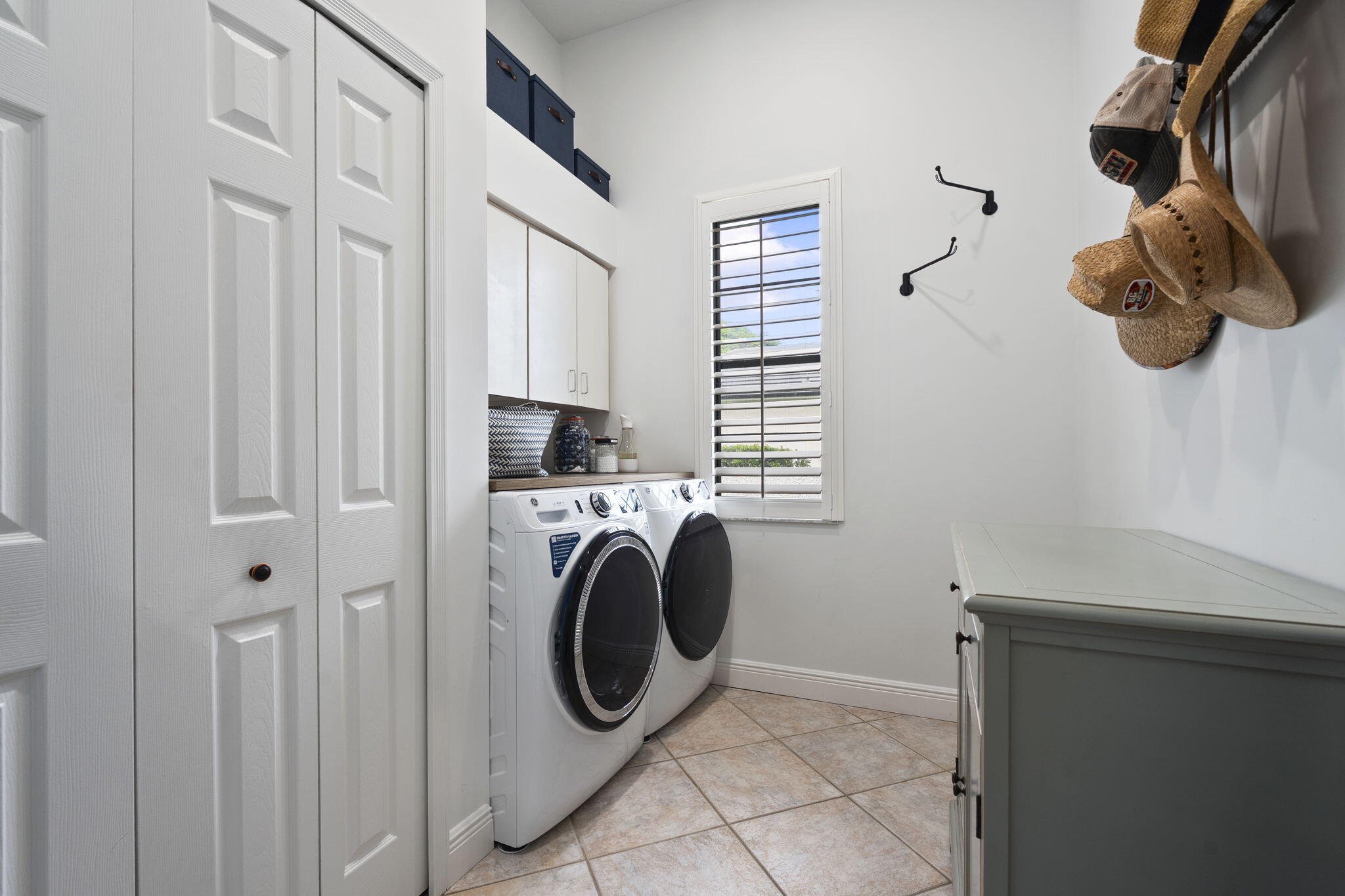 SEWALLS LANDING - Residential