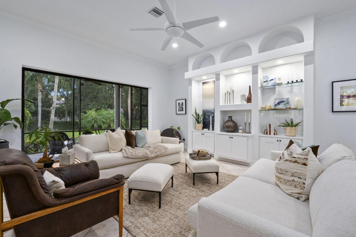 SEWALLS LANDING - Residential