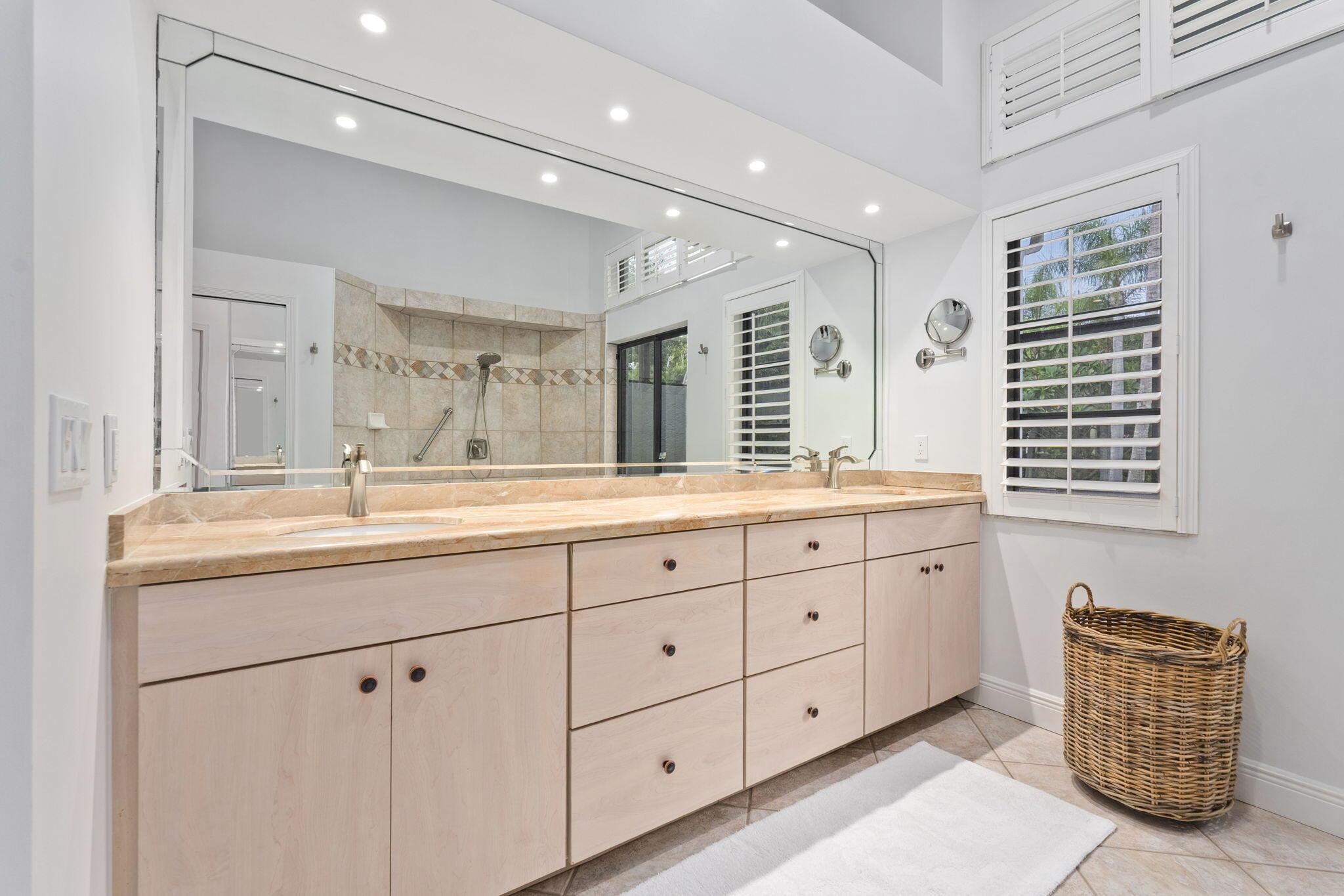 SEWALLS LANDING - Residential