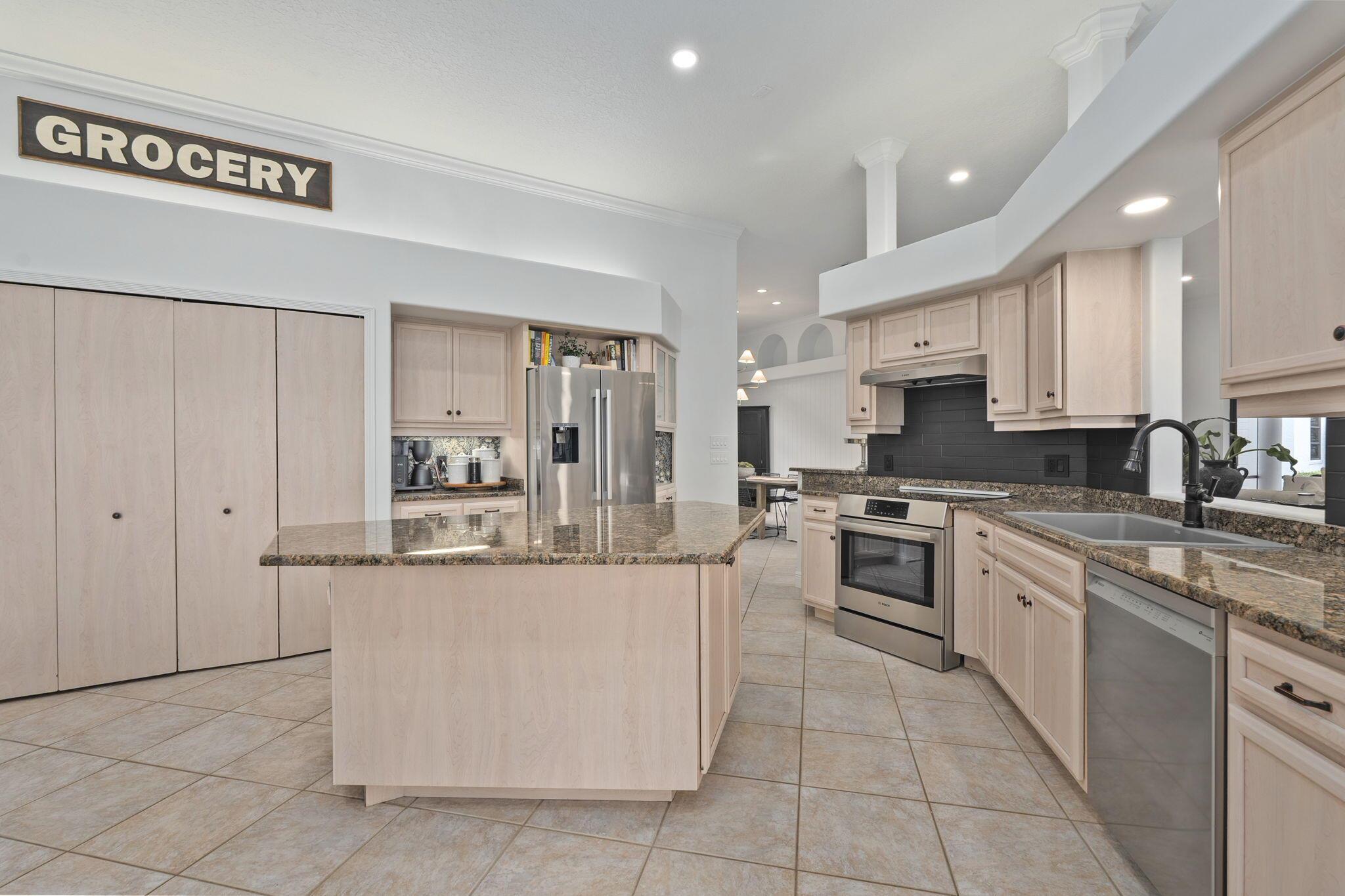 SEWALLS LANDING - Residential