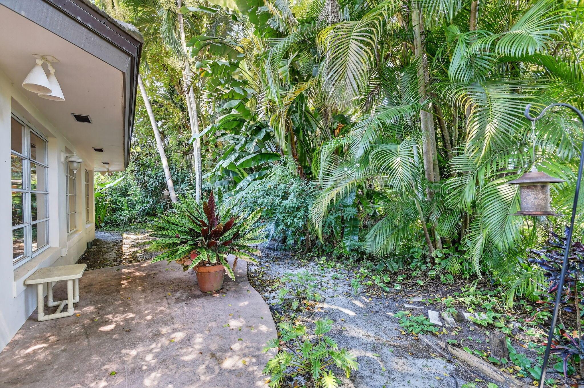 CYPRESS KEY VILLAS - Residential