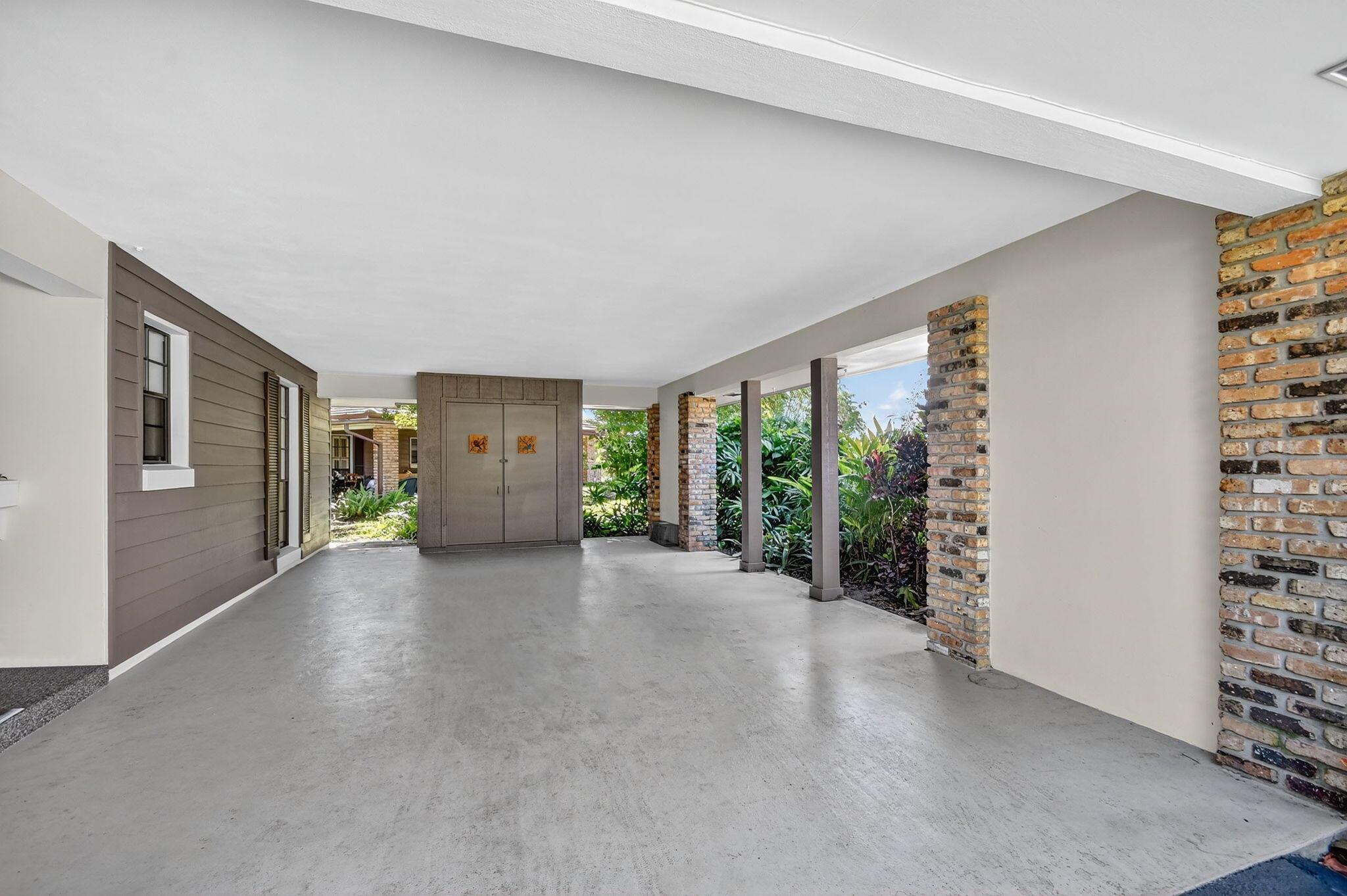 CYPRESS KEY VILLAS - Residential