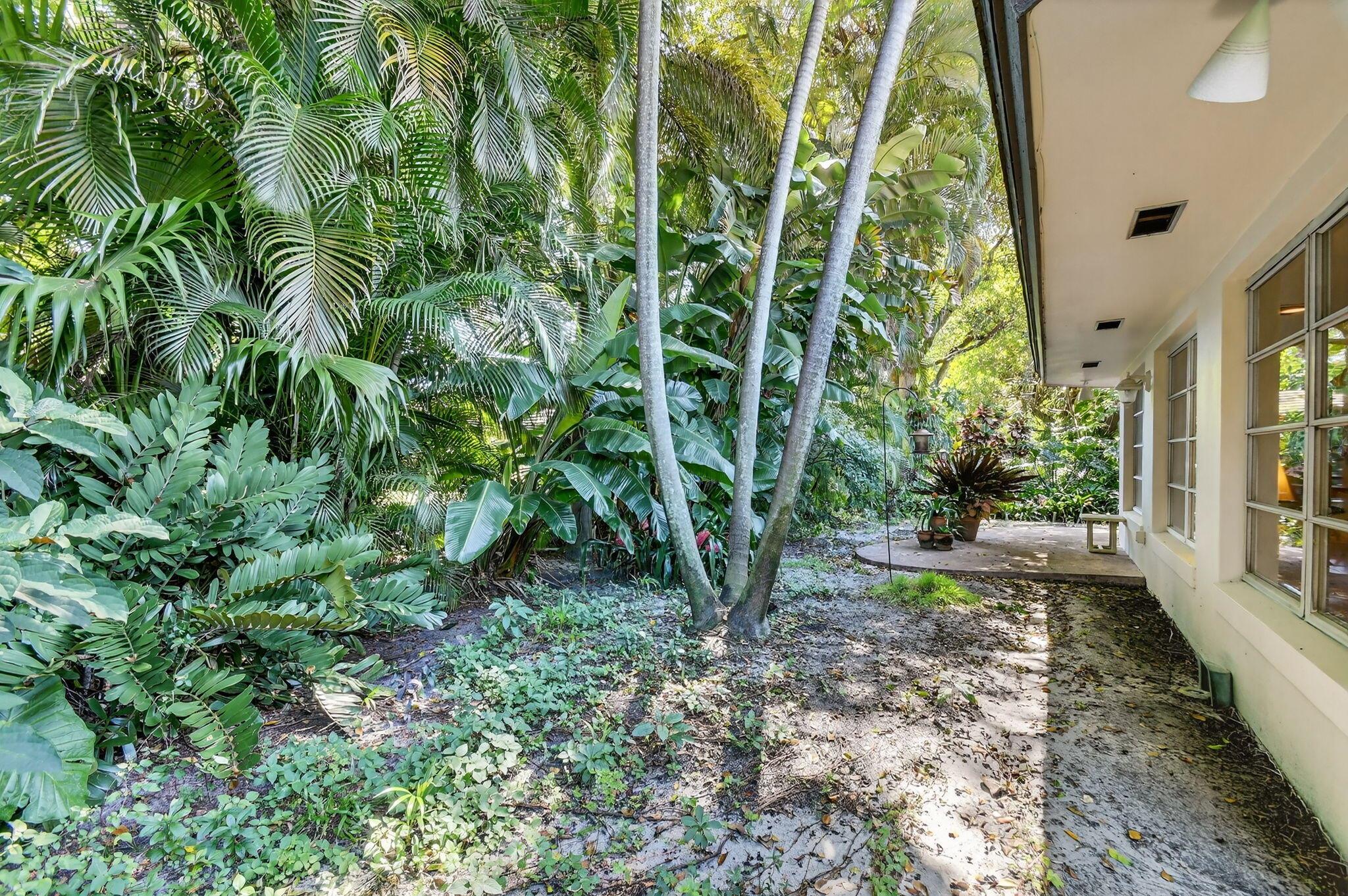 CYPRESS KEY VILLAS - Residential