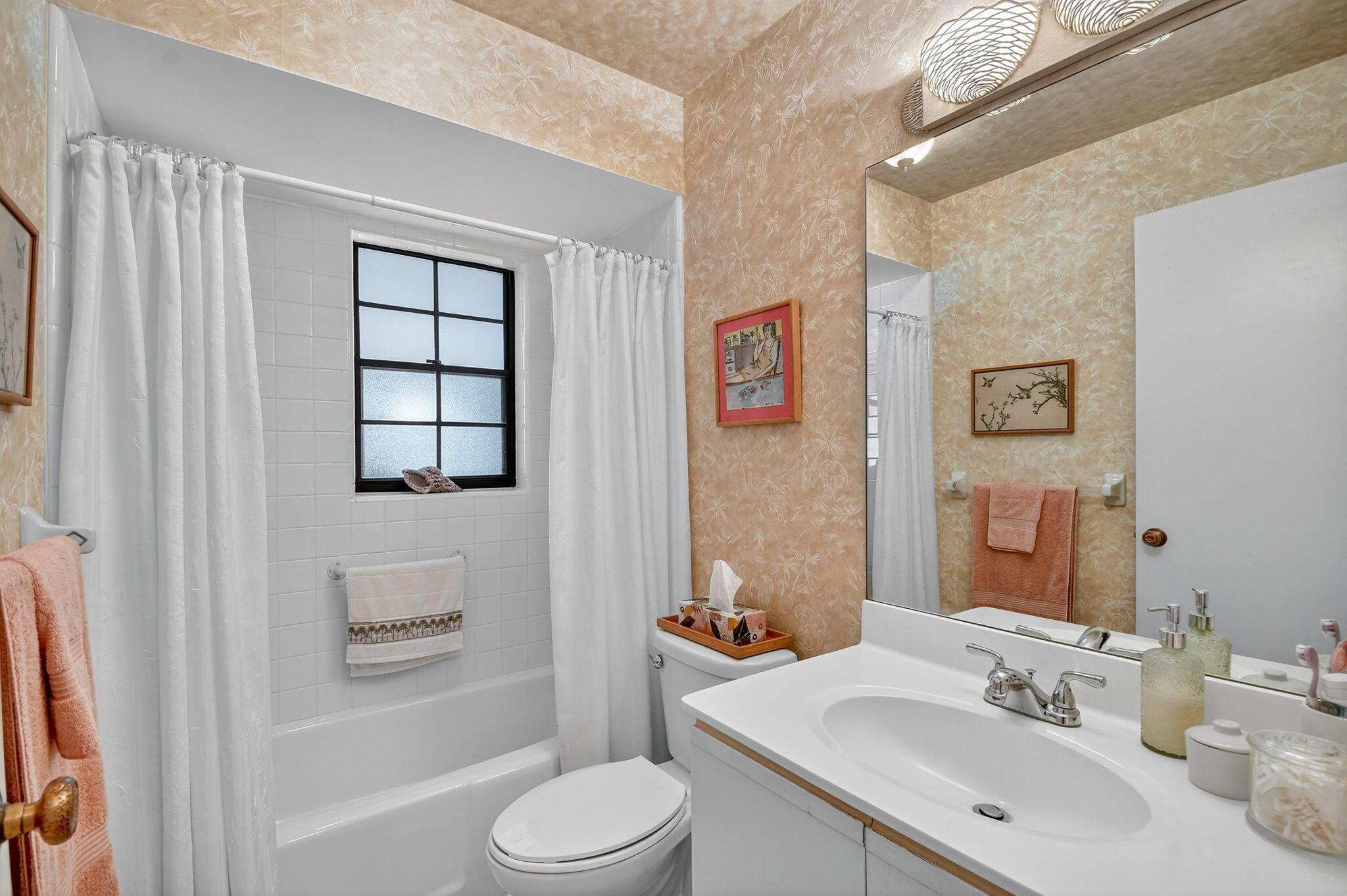 CYPRESS KEY VILLAS - Residential