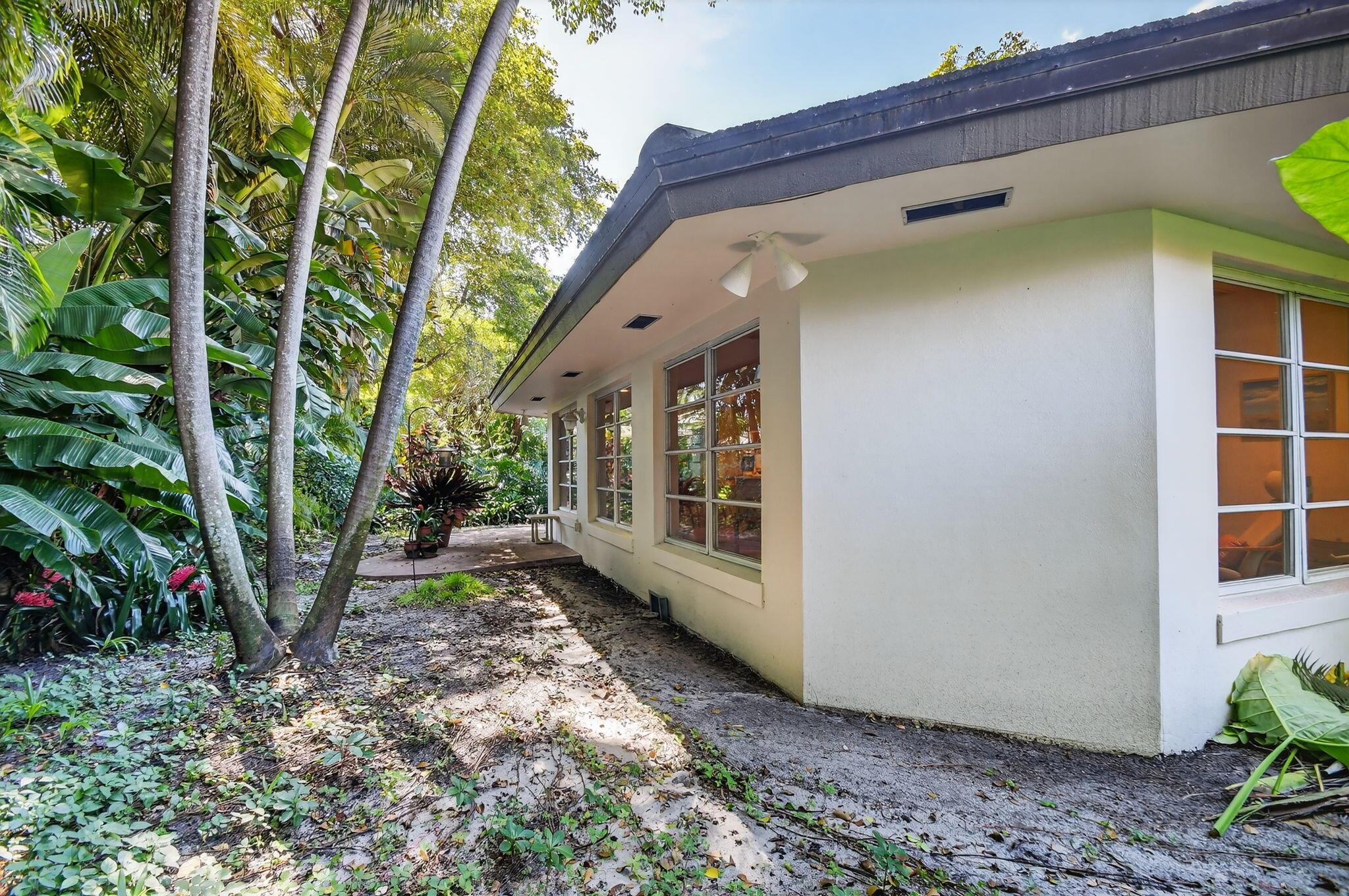 CYPRESS KEY VILLAS - Residential