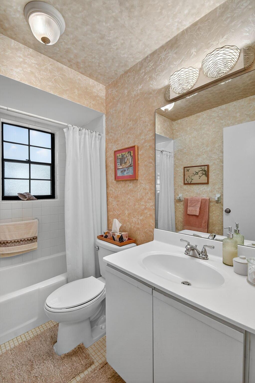 CYPRESS KEY VILLAS - Residential
