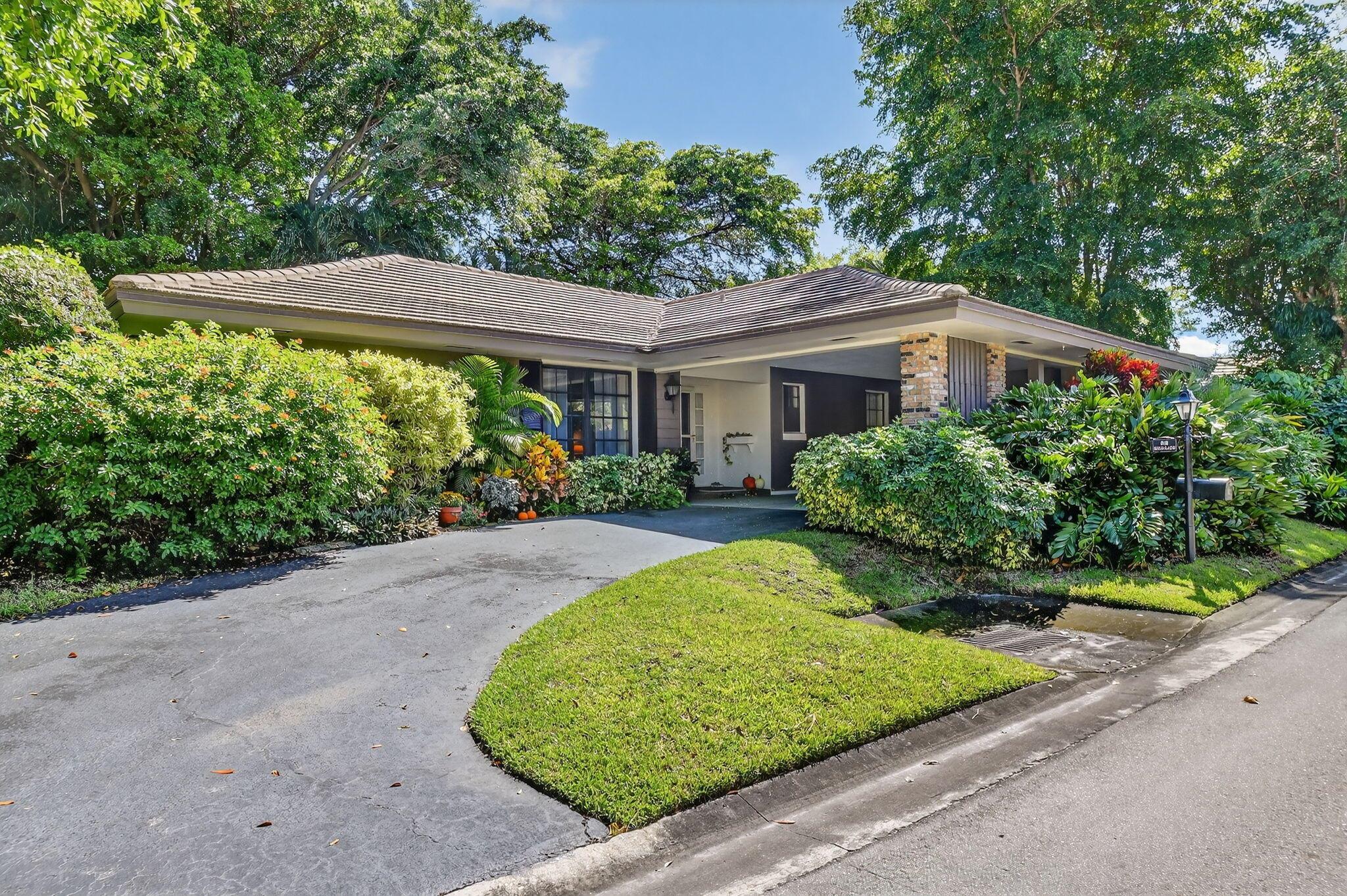 CYPRESS KEY VILLAS - Residential