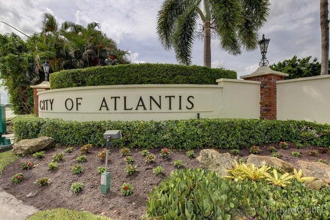 CYPRESS KEY VILLAS - Residential