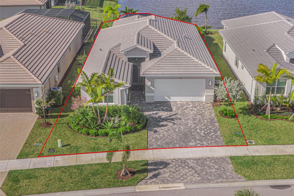 Photo of 11902 SW Poseidon Way, Port Saint Lucie, FL 34987 (MLS # R10952357)