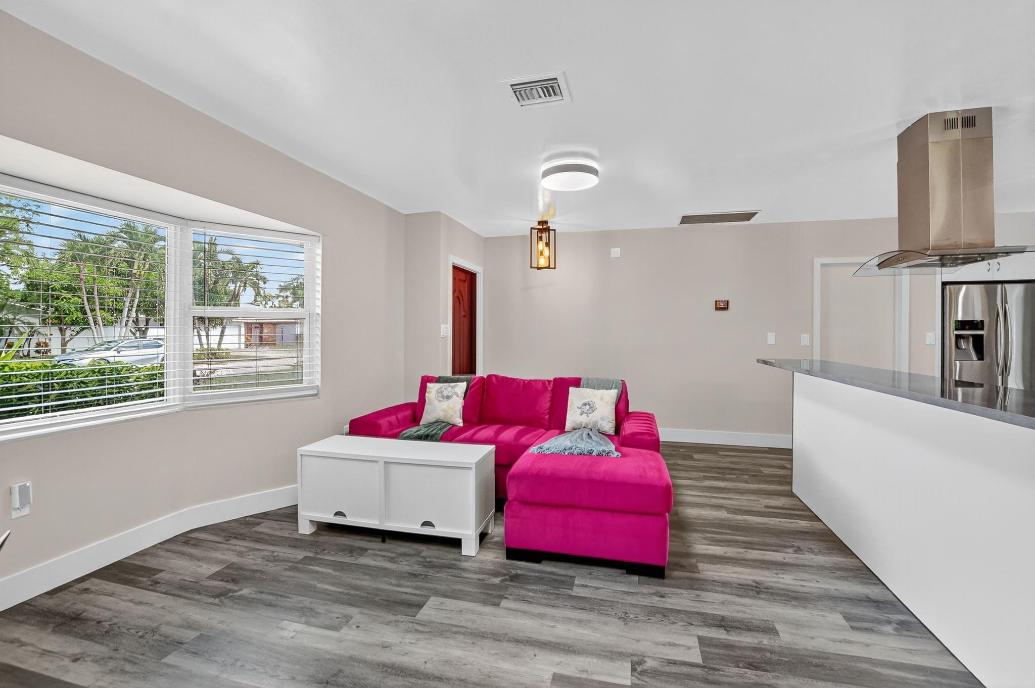 Country Club Village Sec - Residential