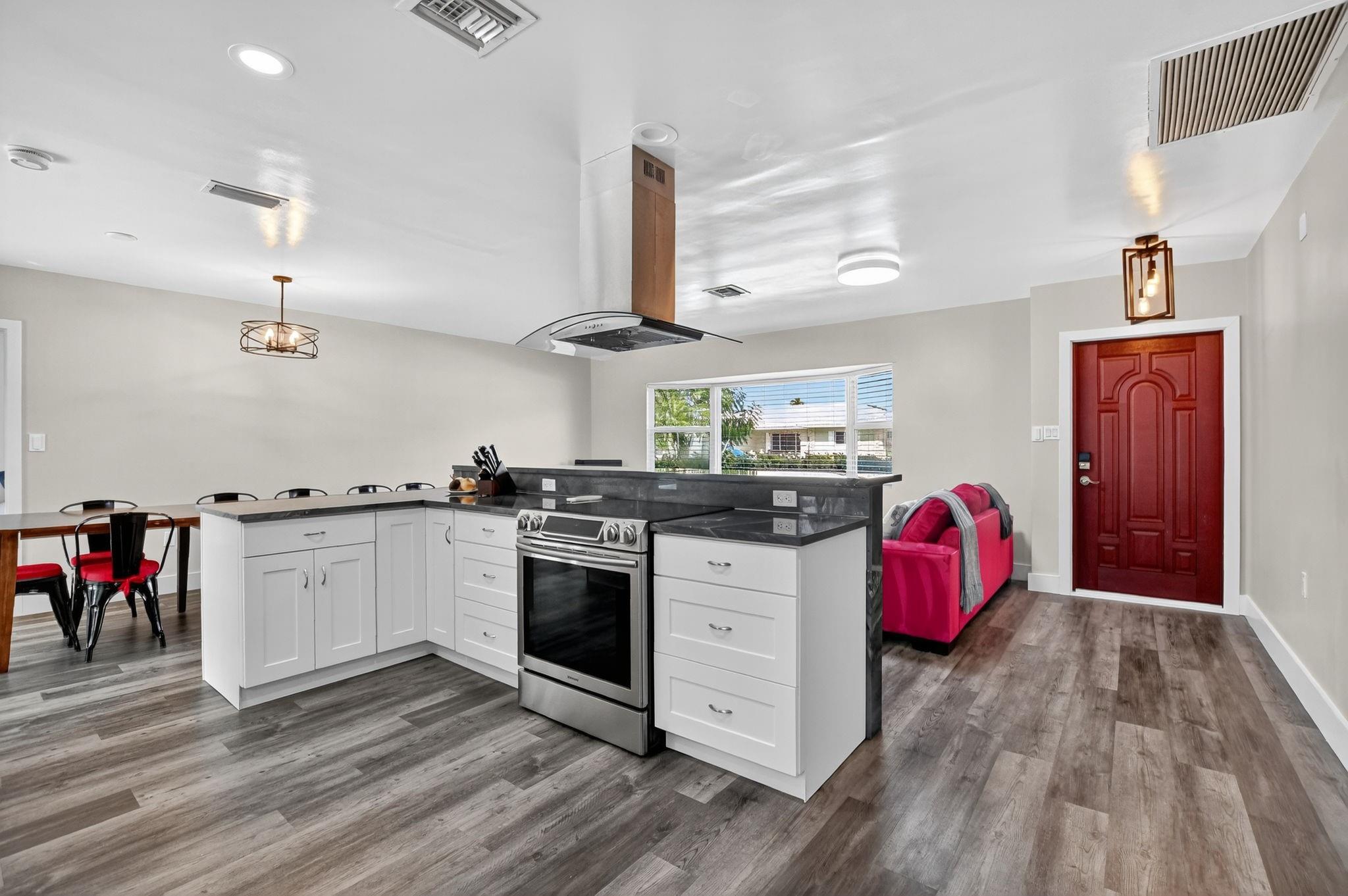 Country Club Village Sec - Residential