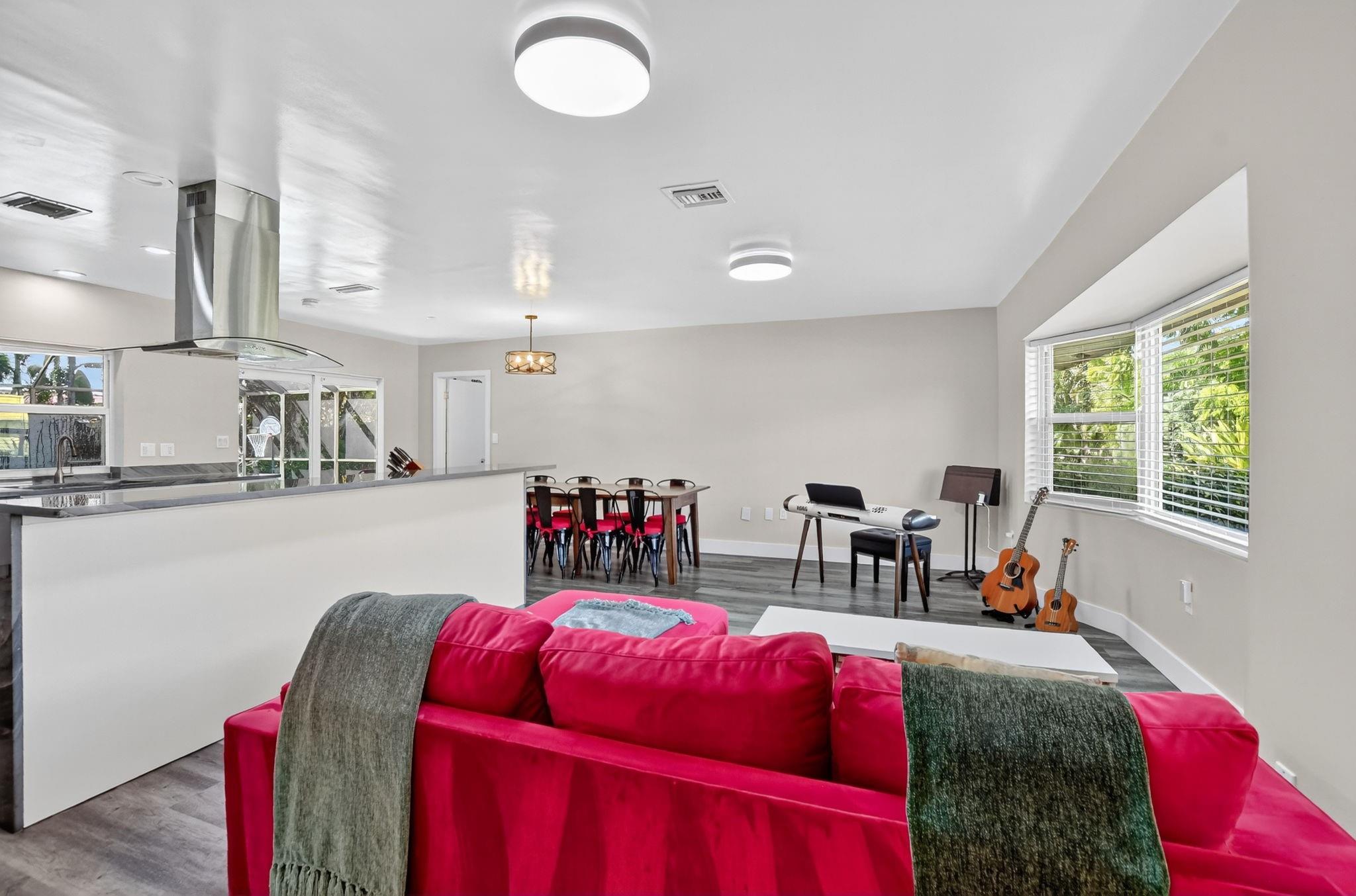 Country Club Village Sec - Residential