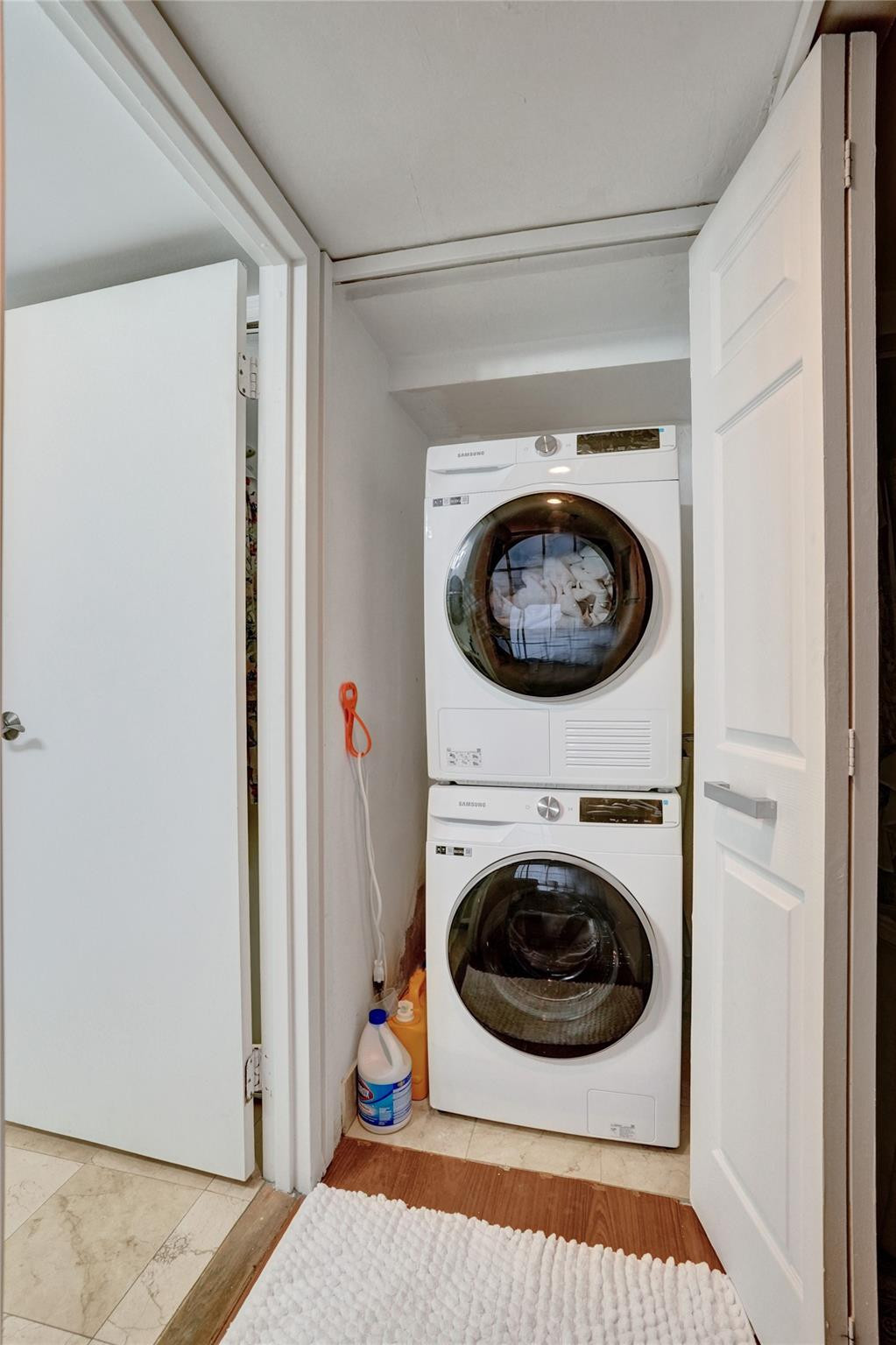 Venetia - Residential