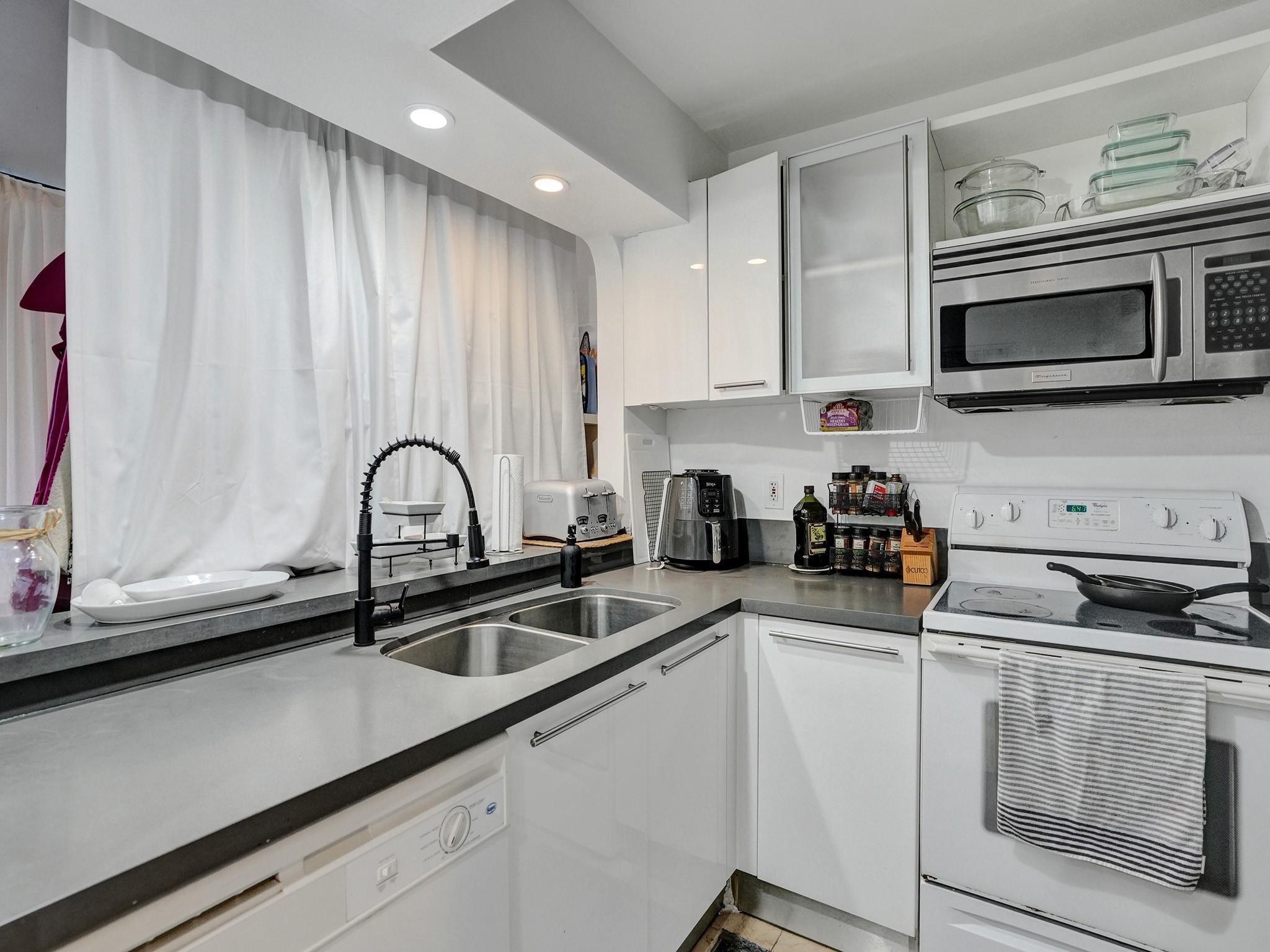 Venetia - Residential