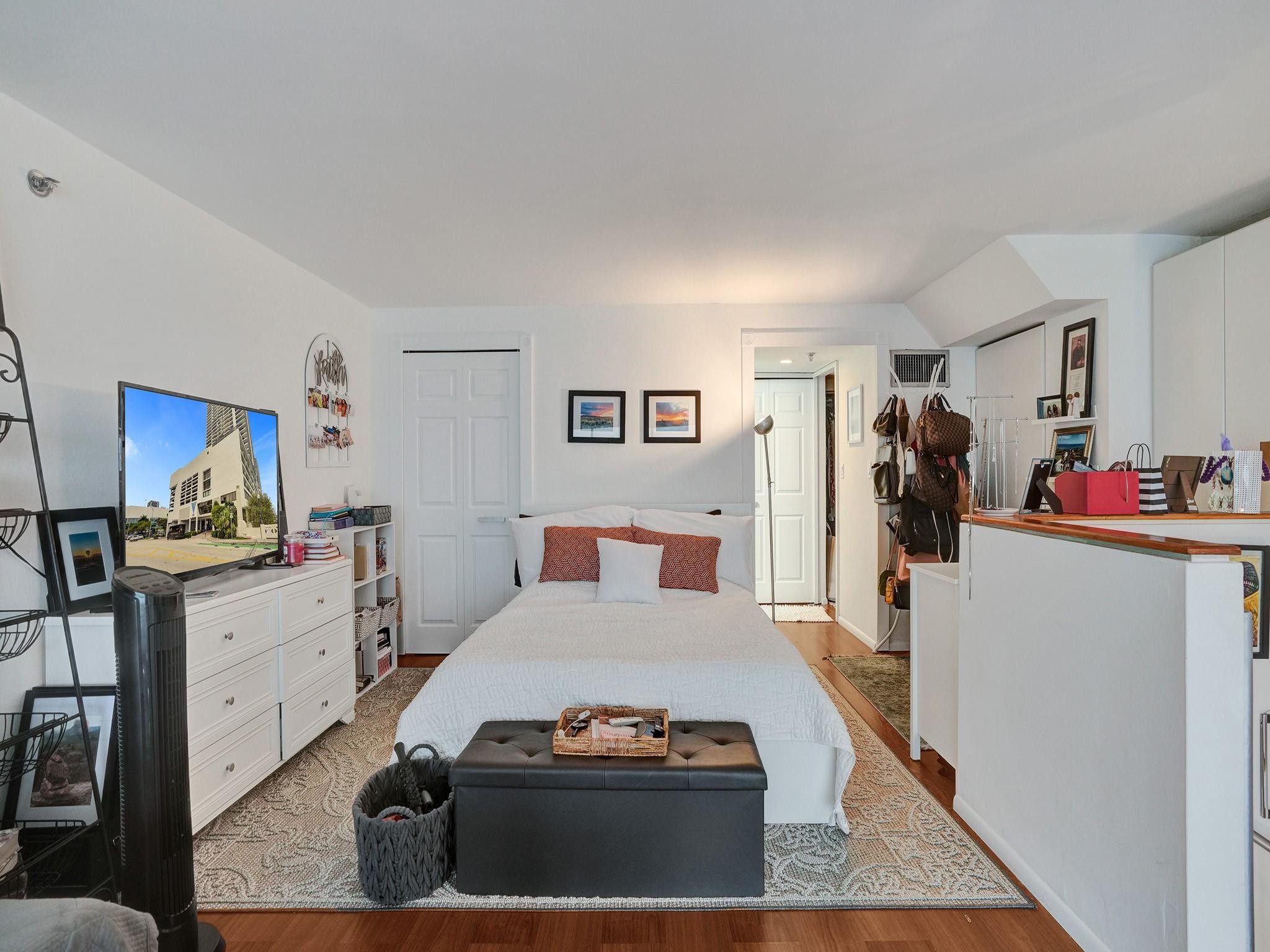 Venetia - Residential