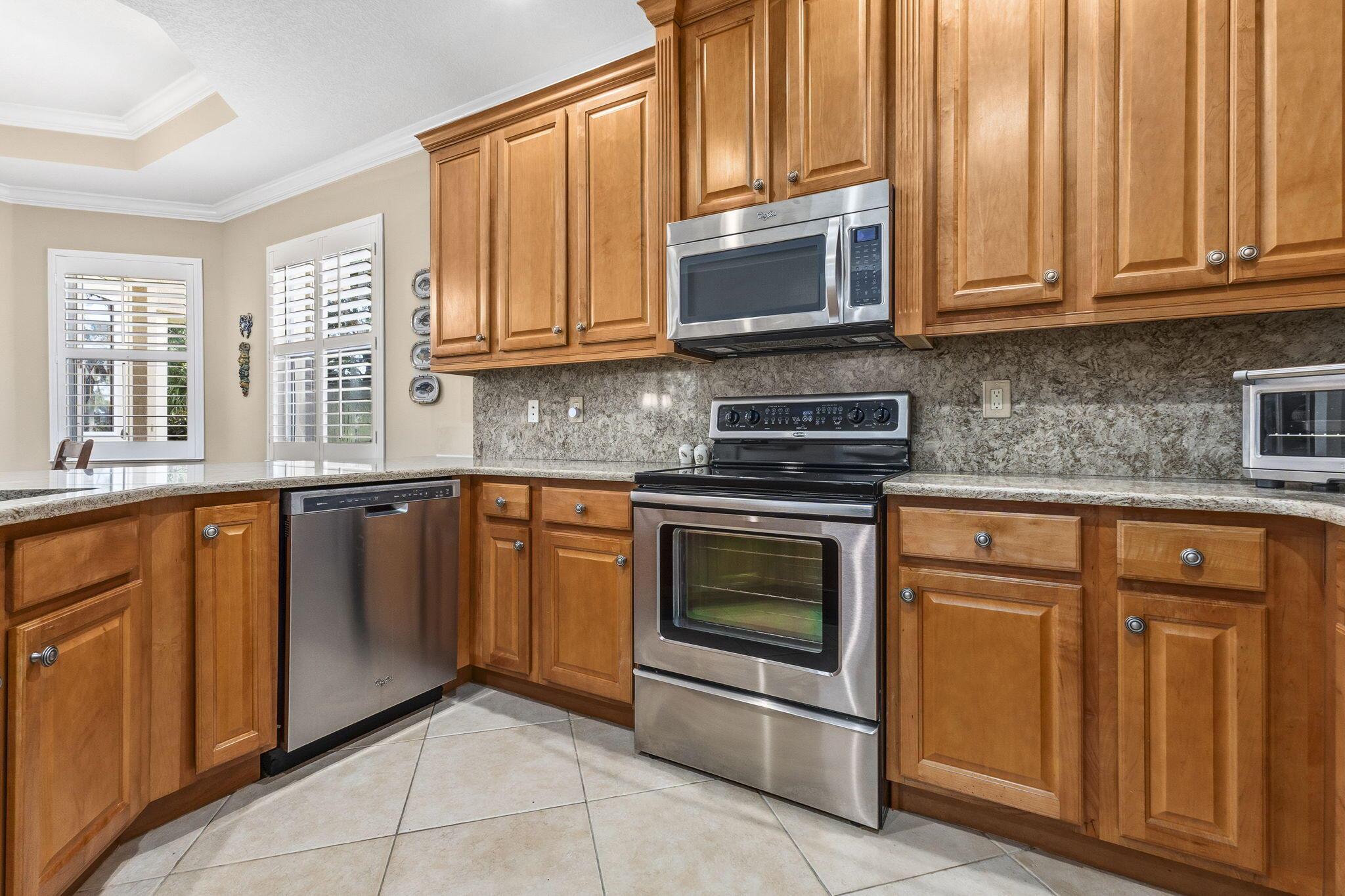 POD 6 PUD I AT THE RESERV - Residential