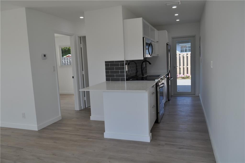 Allenwood Add 30-2 B - Residential Lease