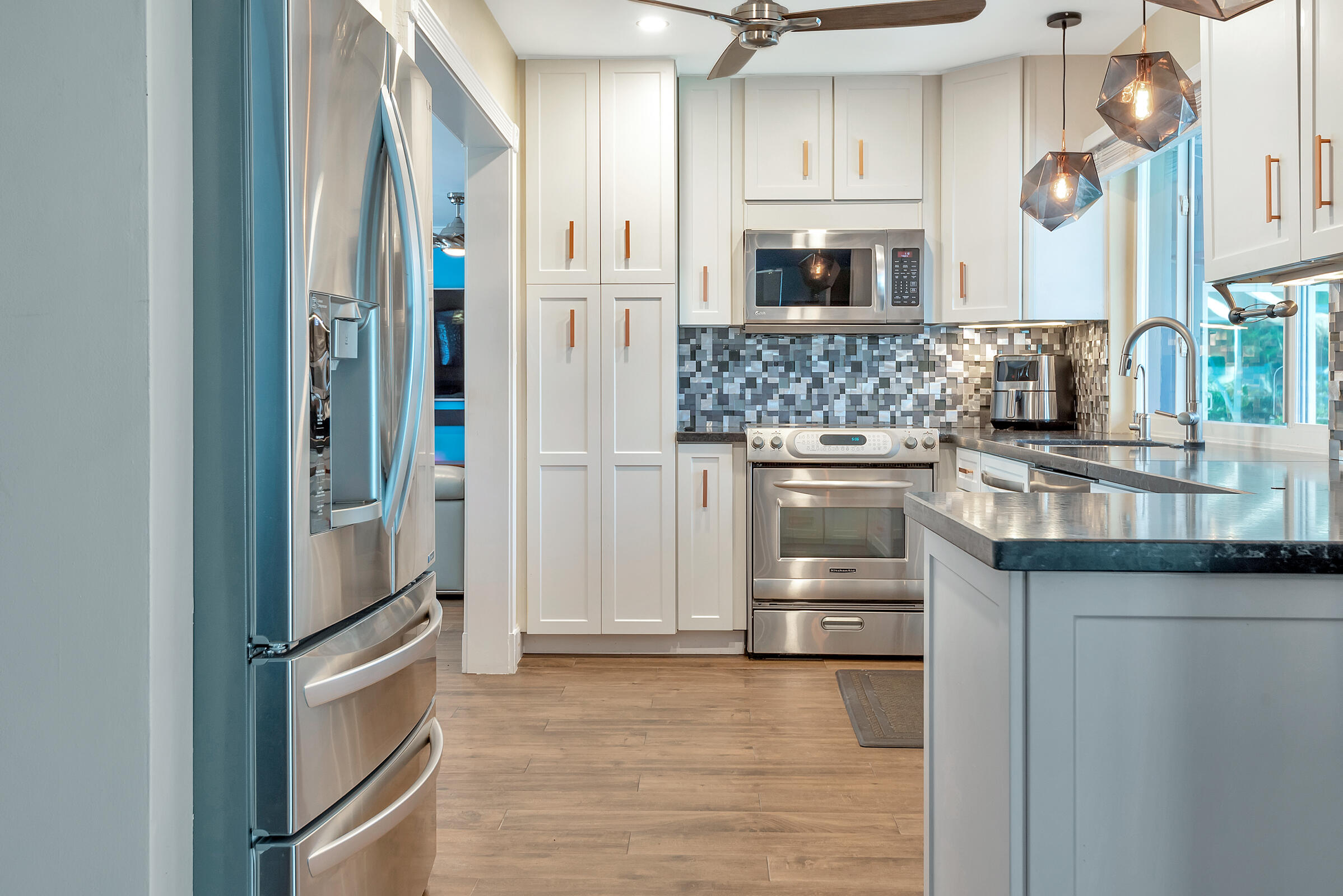 IMPERIAL POINT 5 SEC - Residential