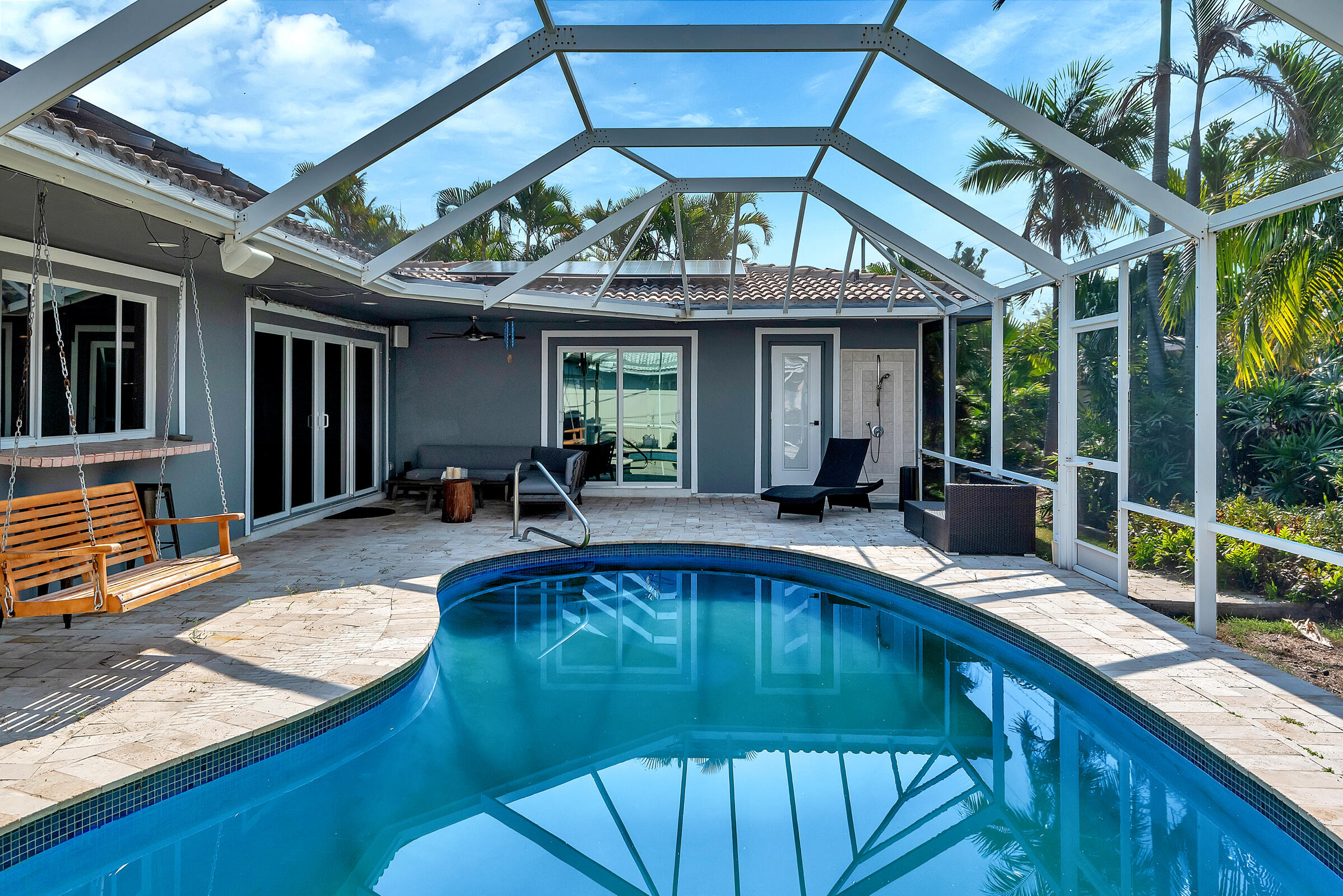 IMPERIAL POINT 5 SEC - Residential