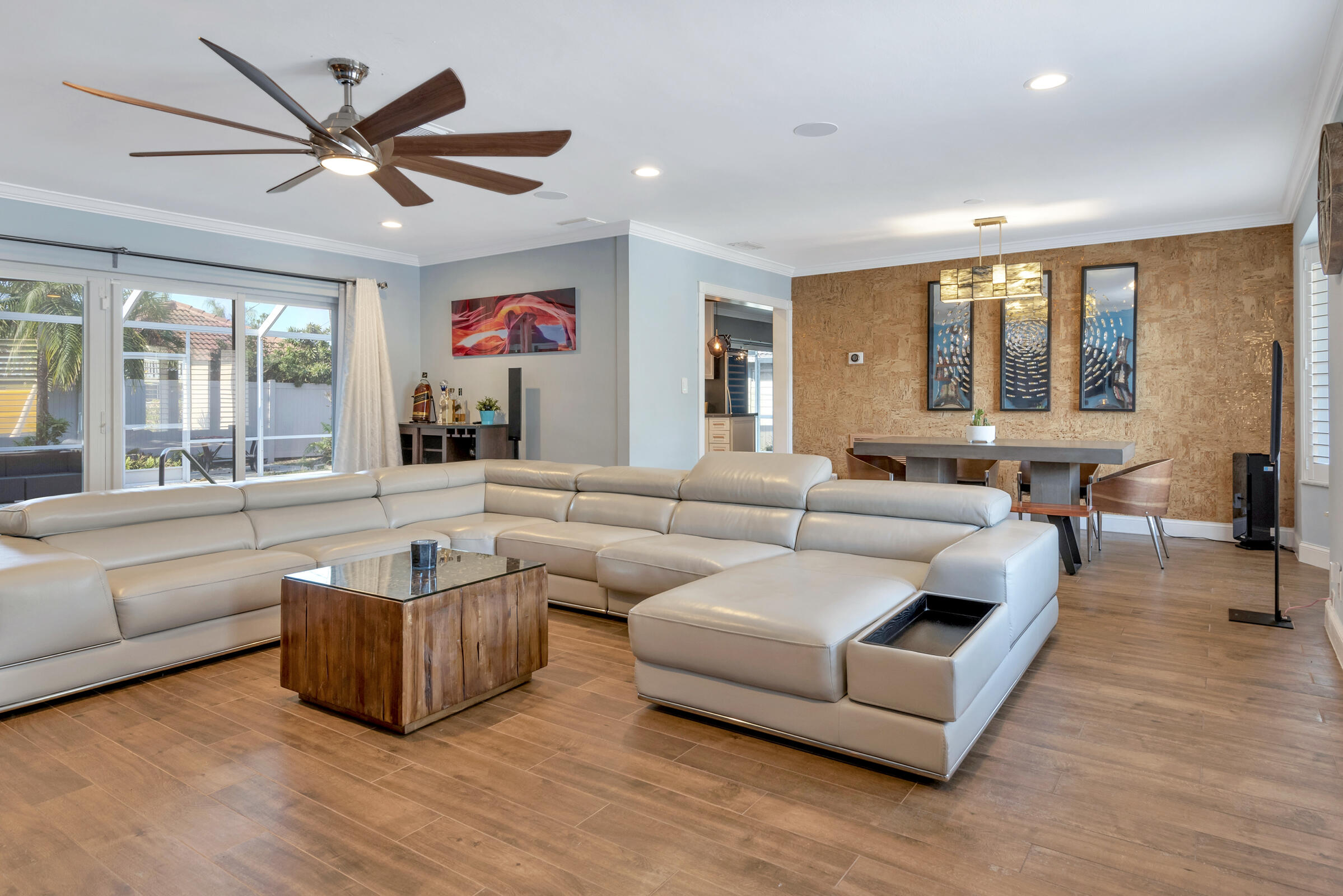 IMPERIAL POINT 5 SEC - Residential