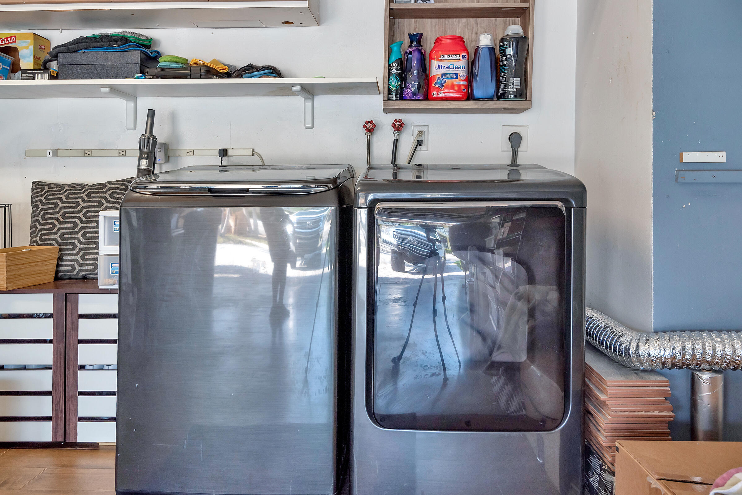 IMPERIAL POINT 5 SEC - Residential