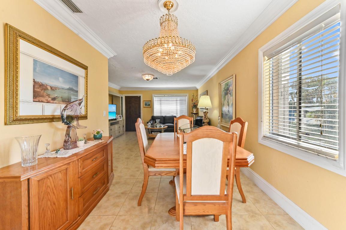 1100 Summer Street 1