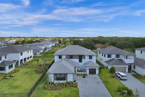 A home in Cooper City