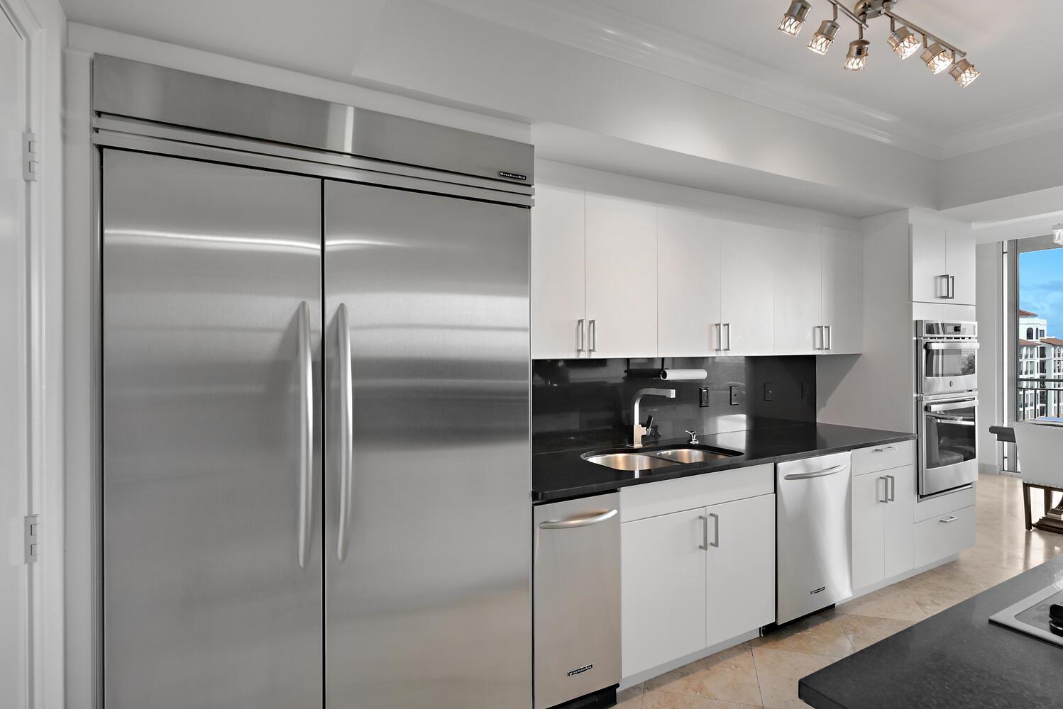 PALMETTO PLACE CONDO - Residential