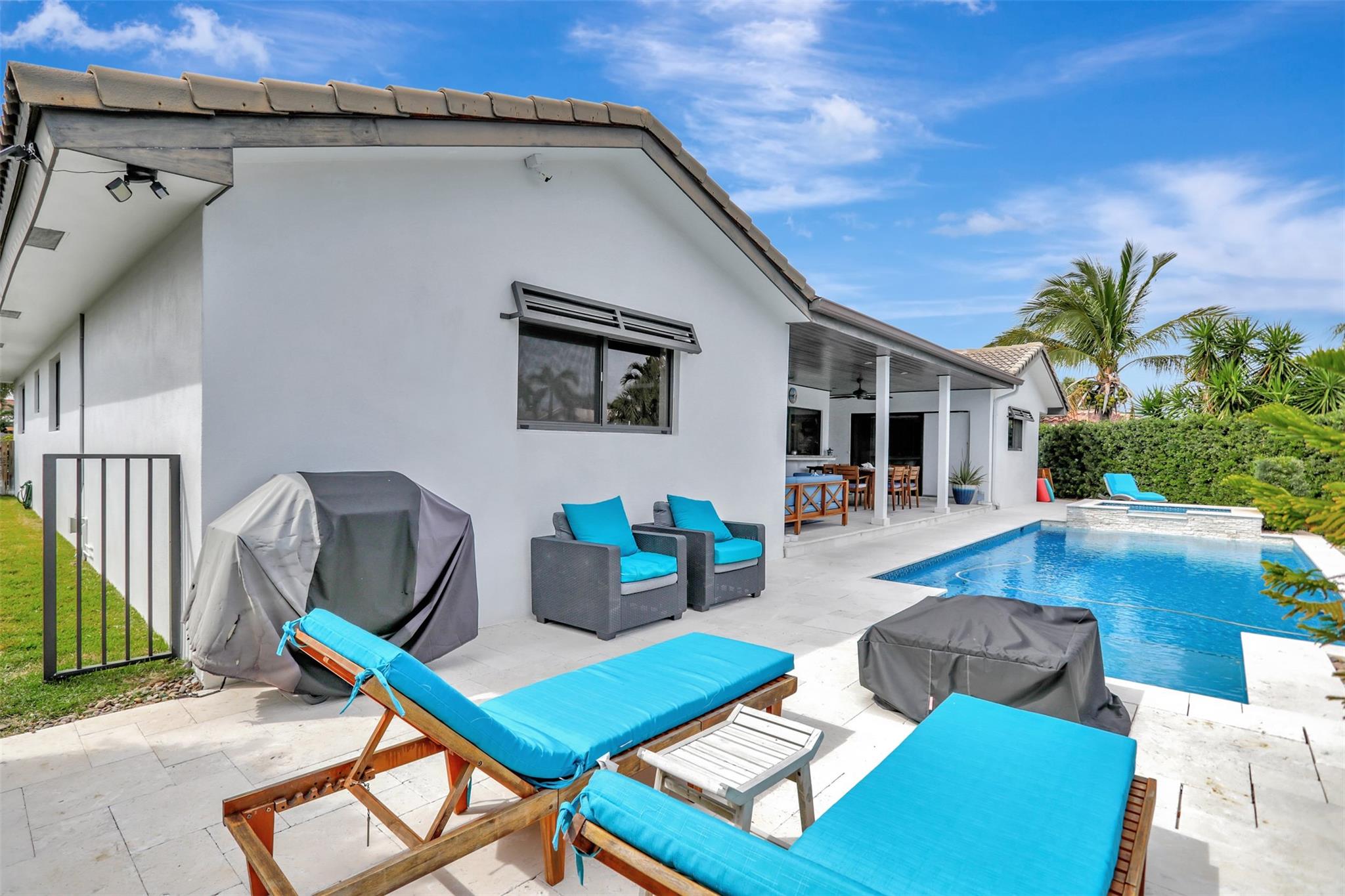 Venetian Isles 3rd Sec 47 - Residential
