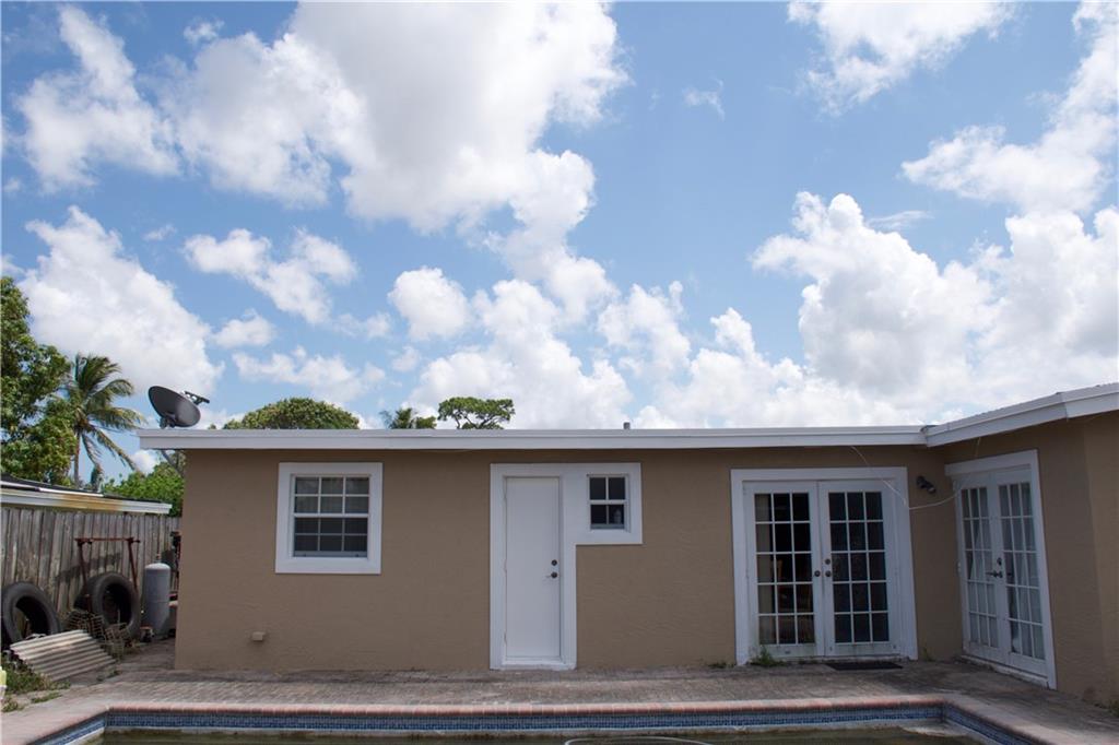 Forest Hill Village 04 - Residential