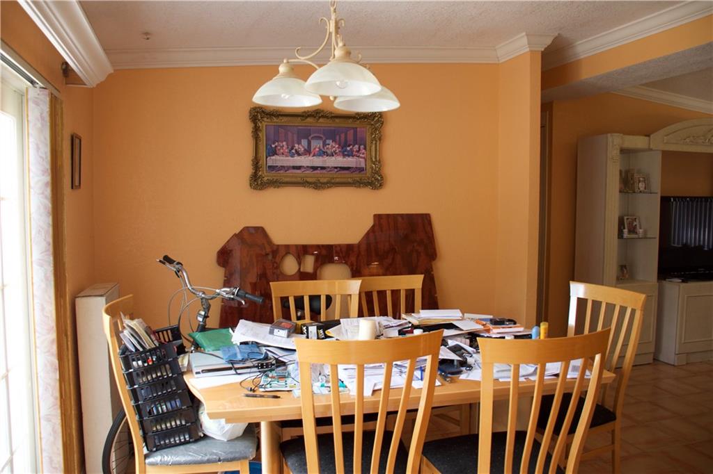 Forest Hill Village 04 - Residential