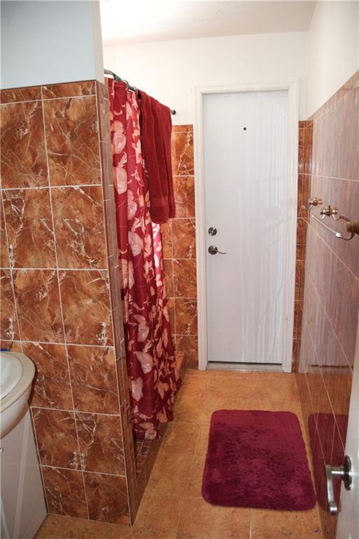 Forest Hill Village 04 - Residential