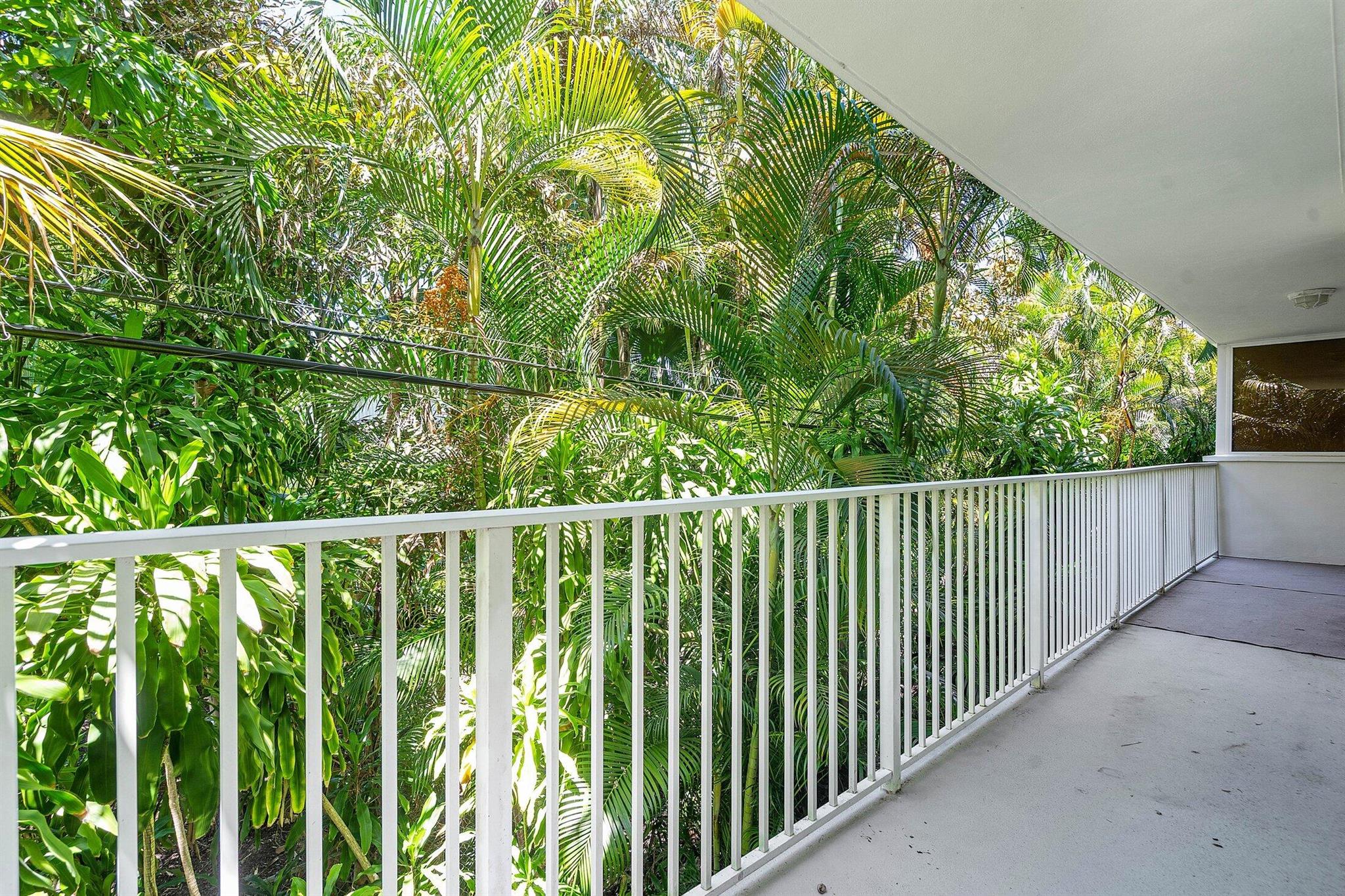PALM BEACH ATLANTIC COND - Residential