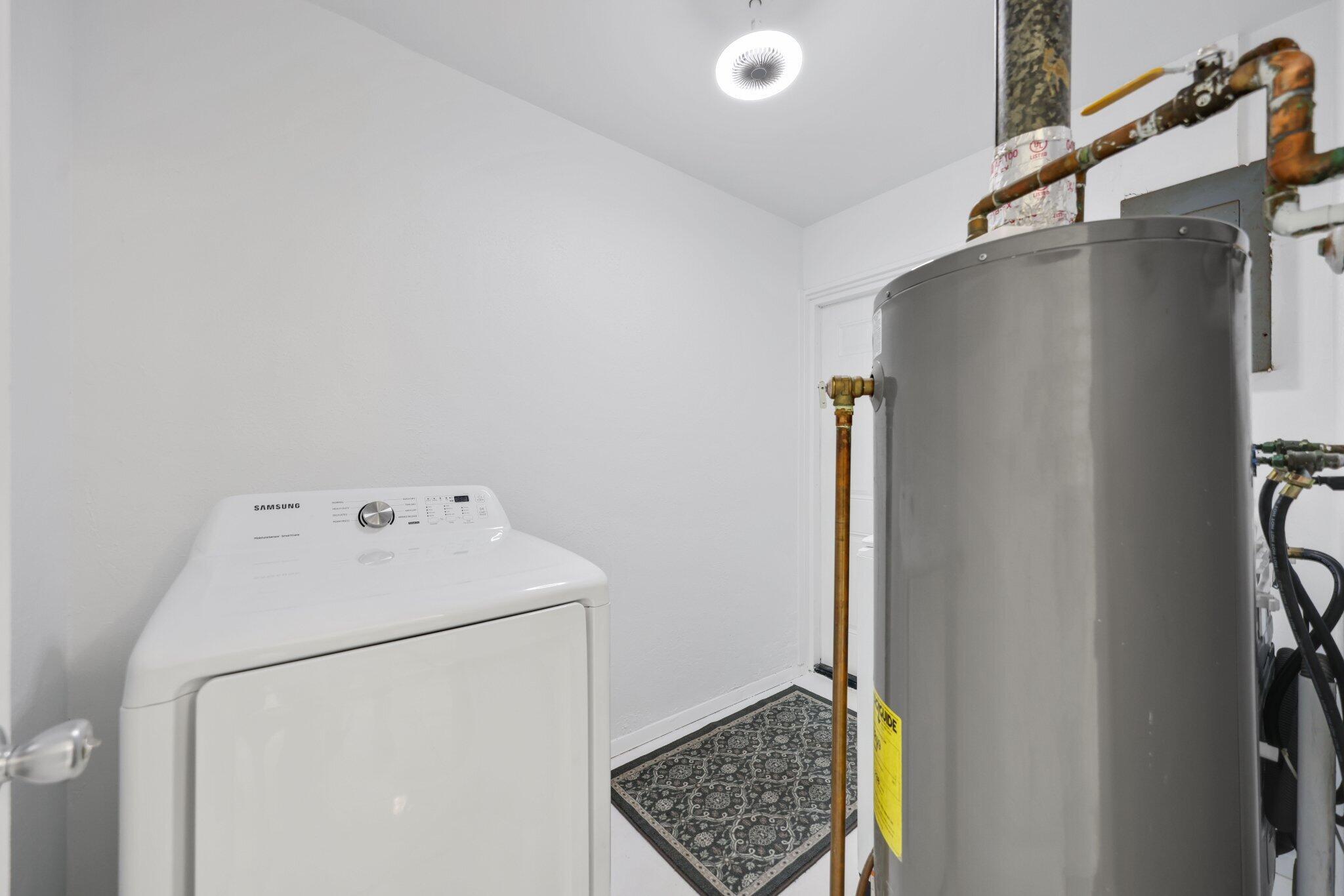 LAKE WORTH HILLS 2ND ADD - Residential