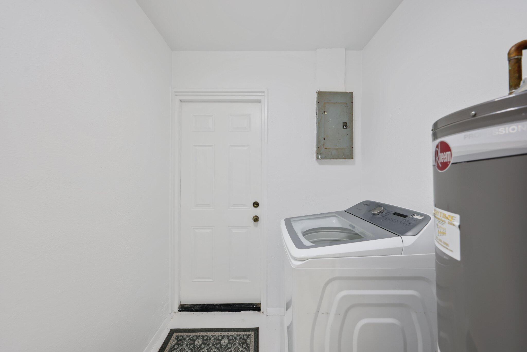 LAKE WORTH HILLS 2ND ADD - Residential