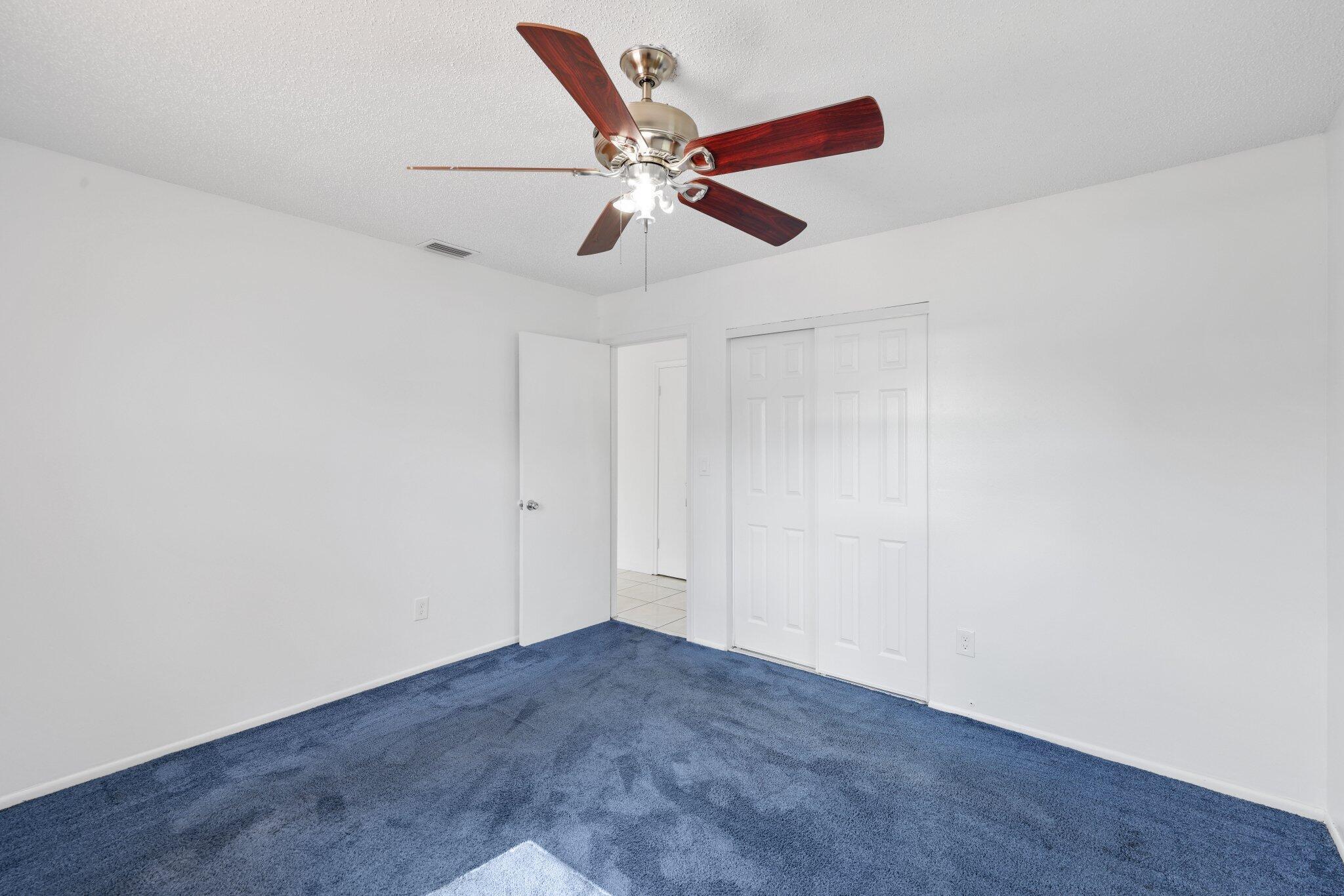 LAKE WORTH HILLS 2ND ADD - Residential