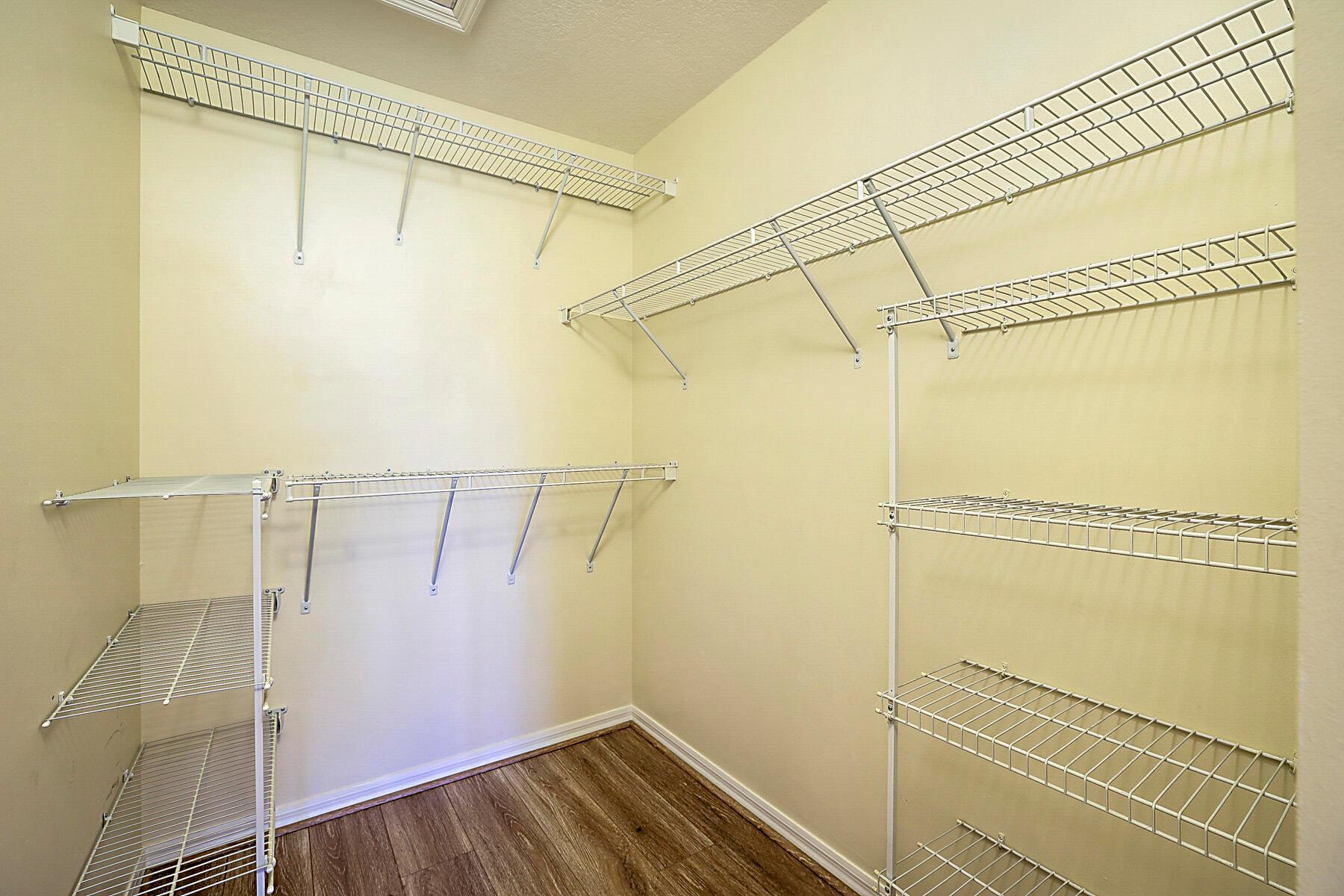 Riviera Beach, Florida 33418, United States, 3 Bedrooms Bedrooms, ,3 BathroomsBathrooms,Residential,Pending,207912