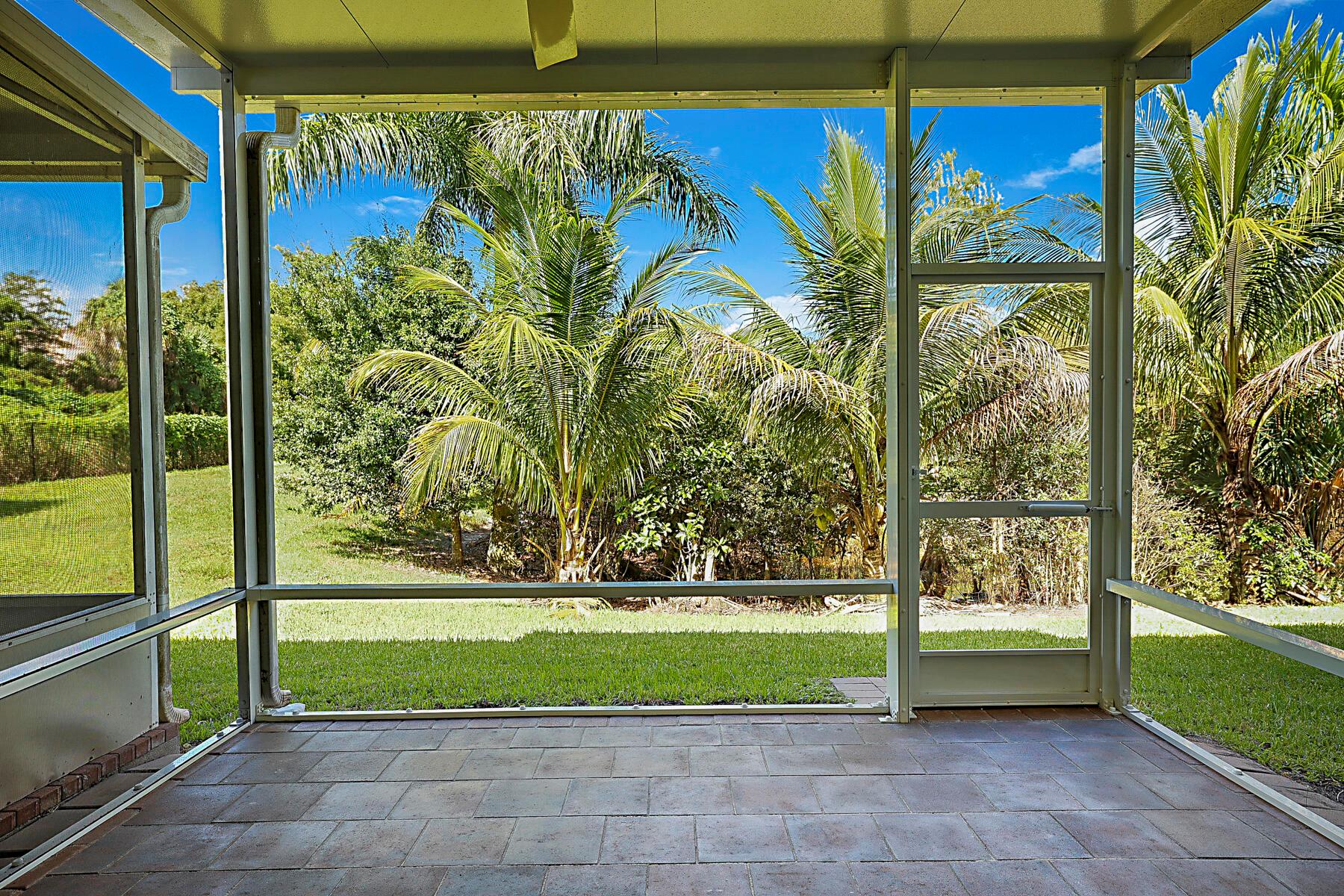 Riviera Beach, Florida 33418, United States, 3 Bedrooms Bedrooms, ,3 BathroomsBathrooms,Residential,Pending,207912